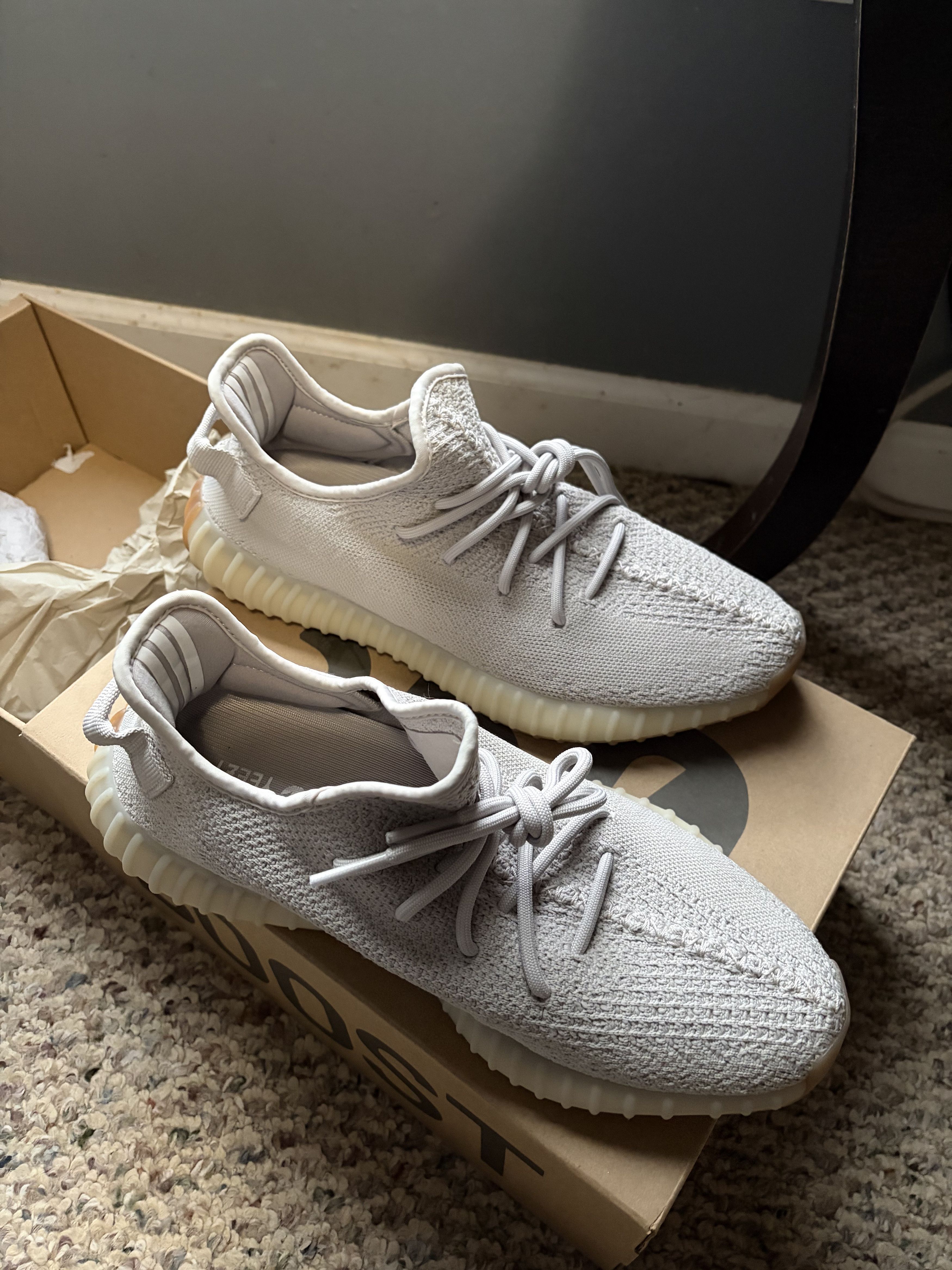 Yeezy Yeezy Boost 350 V2 Sesame Size US 10.5 / EU 43-44 - 4 Thumbnail