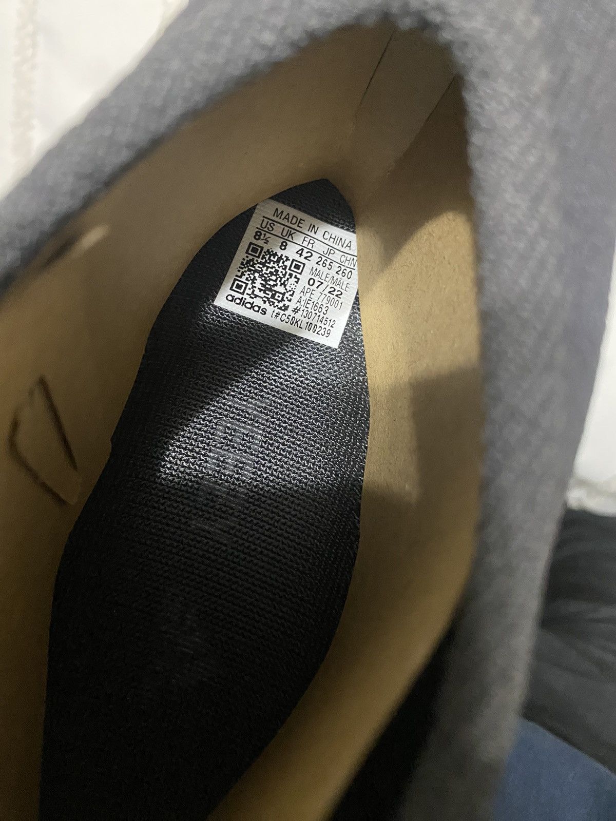 Adidas × Kanye West ADIDAS X YEEZY KNIT RNNR SZ 8.5 Size US 8.5 / EU 41-42 - 5 Thumbnail