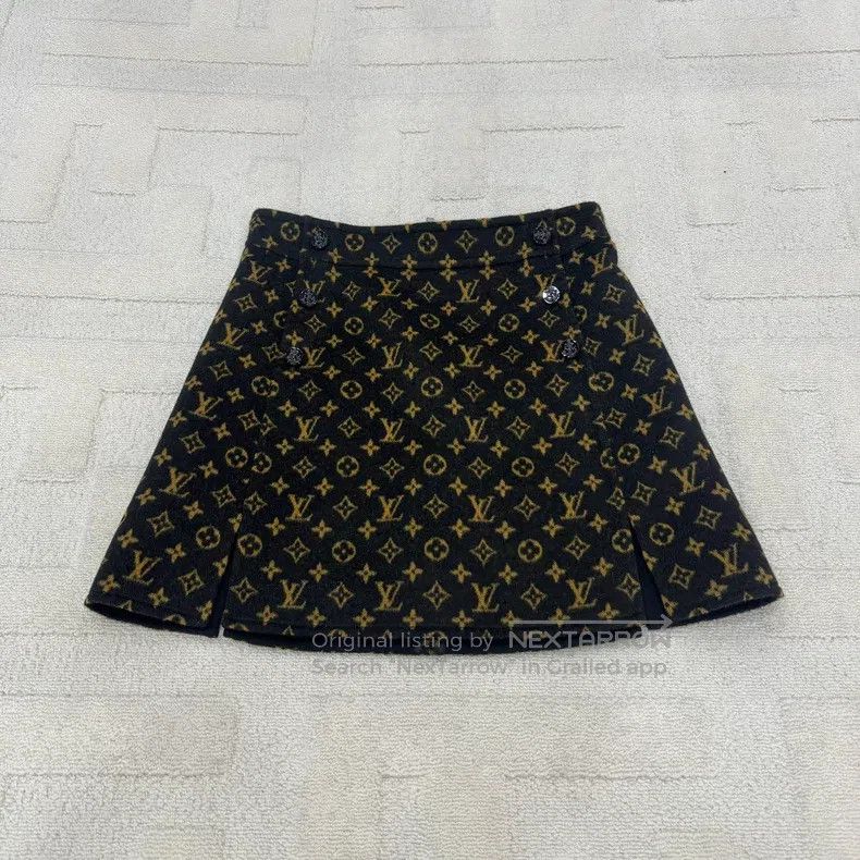 Louis Vuitton Louis Vuitton Black and gold presbyopic skirt Size 35" - 1 Thumbnail