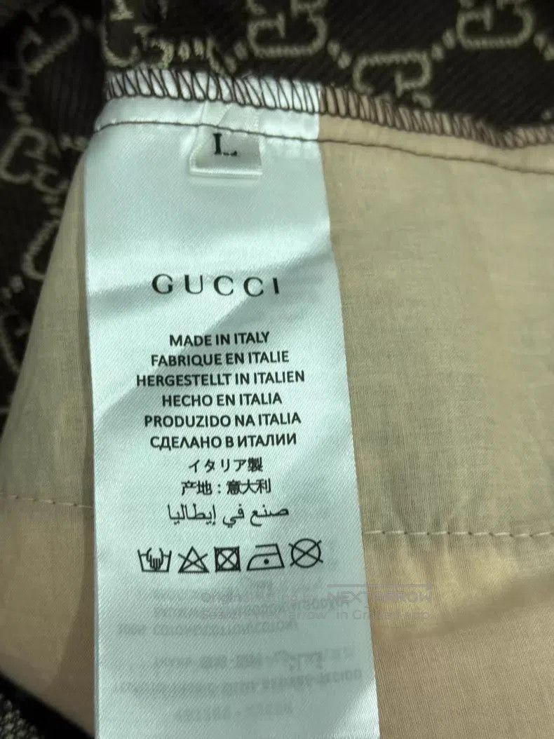 Gucci Gucci Size L Old flower full logo shorts Size 25" / US 0 / IT 36 - 4 Thumbnail