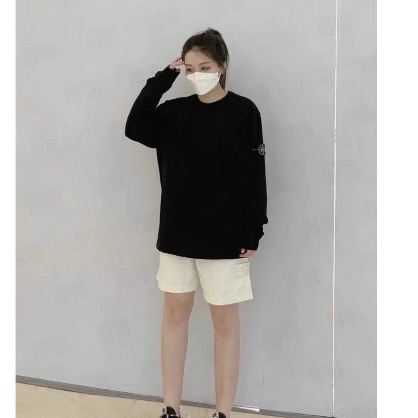 Stone Island STONE ISLAND New Embroidered Logo Sweatshirt S 95 New Size US S / EU 44-46 / 1 - 8 Thumbnail