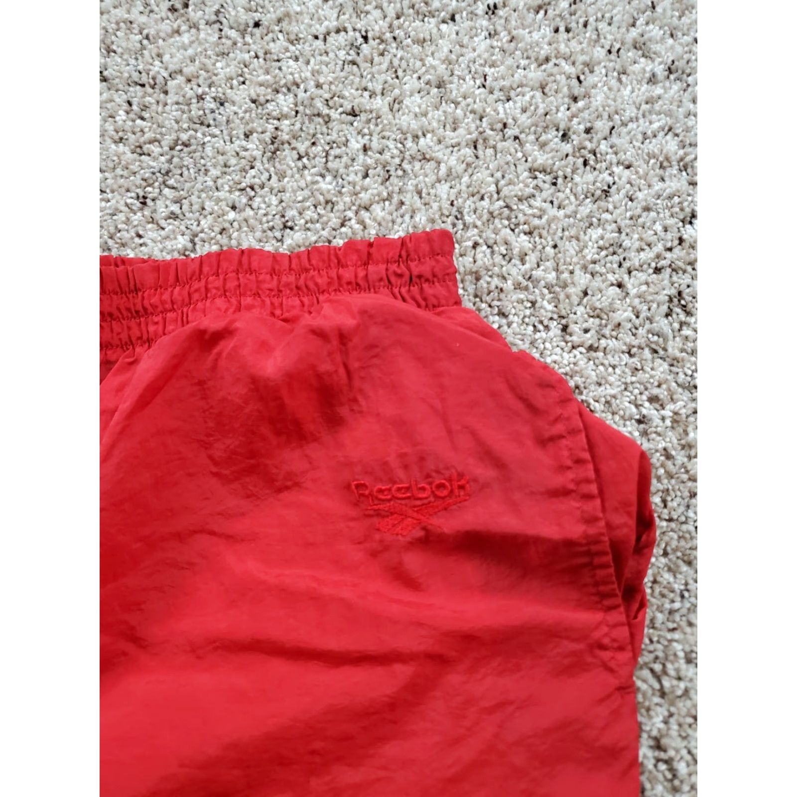Reebok VINTAGE Reebok Track Pants Mens M Red Nylon Lined Pockets Tapered Leg 90s Size US 31 - 5 Thumbnail