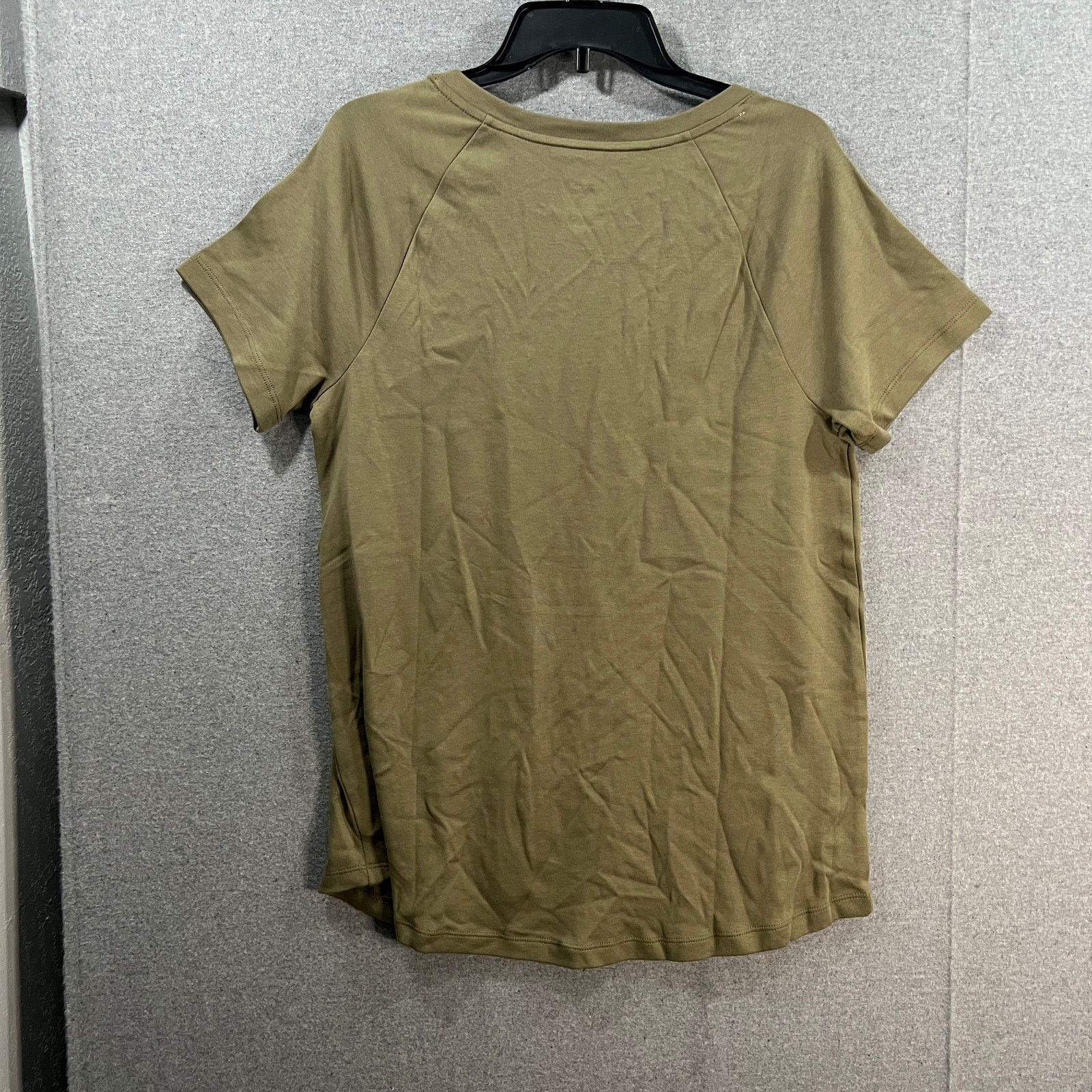 Other Isaac Mizrahi Live! Essentials Rounded V-Neck Dried Sage Size M / US 6-8 / IT 42-44 - 2 Thumbnail