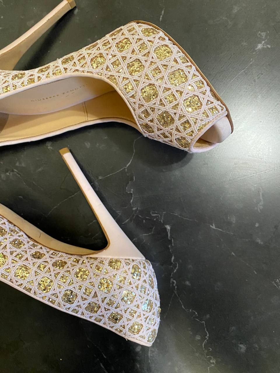 Giuseppe Zanotti Authentic Giuseppe Zanotti embroidered pump heels Size US 9.5 / IT 39.5 - 8 Thumbnail