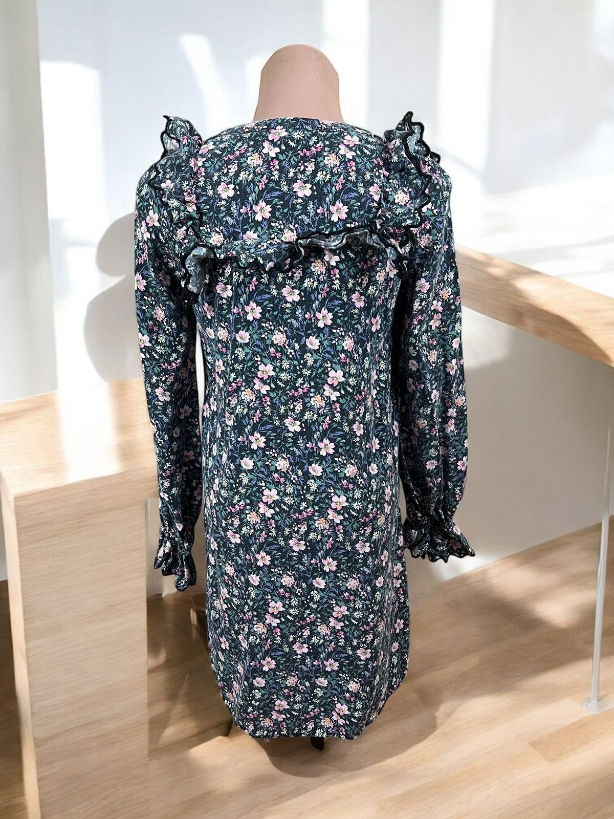 & Other Stories & Other Stories mini dress size S floral pattern Size S / US 4 / IT 40 - 3 Thumbnail