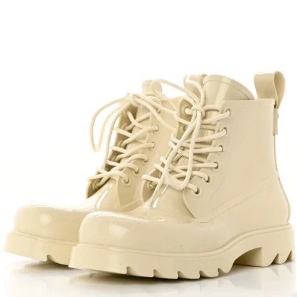 Bottega Veneta o1y0725 Rubber Ankle Boots in Cream Size US 8 / IT 38 - 2 Thumbnail