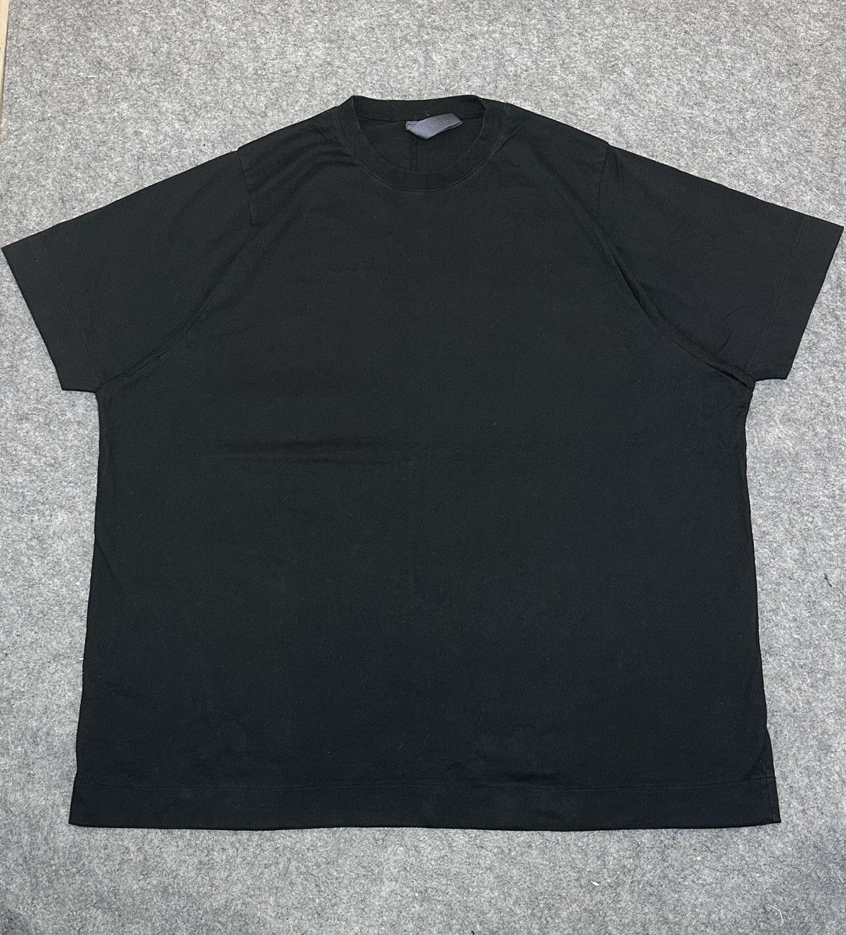 SHINYAKOZUKA black T- shirt SHINYA KOZUKA apparel. Size US M / EU 48-50 / 2 - 3 Thumbnail