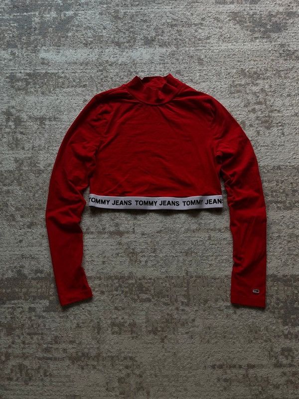 Tommy Hilfiger Tommy Hilfiger Jeans Top Short Sz L Women's 2022 Turtleneck Size L / US 10 / IT 46 - 2 Thumbnail