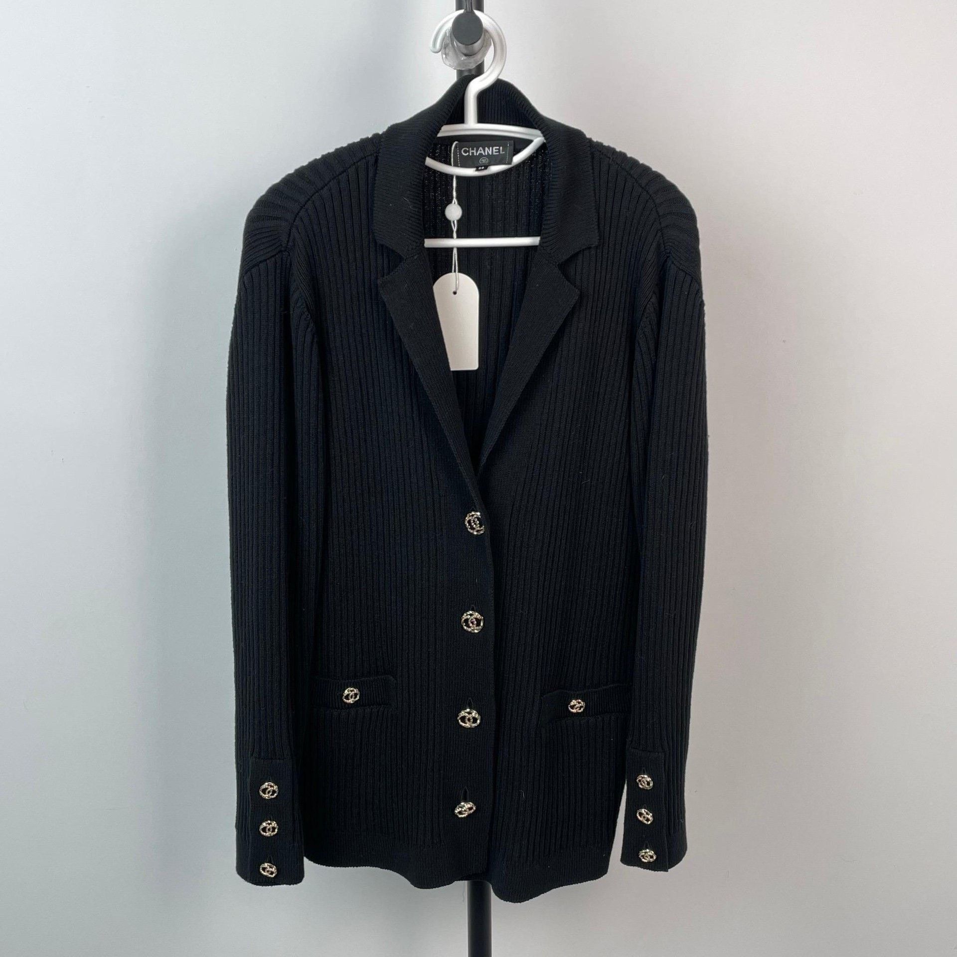 Chanel Chanel Black Gold Button Knit Cardigan Size M / US 6-8 / IT 42-44 - 1 Thumbnail