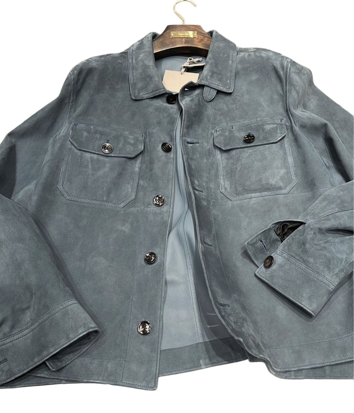 Tom Ford Tom Ford Suede Overshirt in XL Size US XL / EU 56 / 4 - 2 Thumbnail