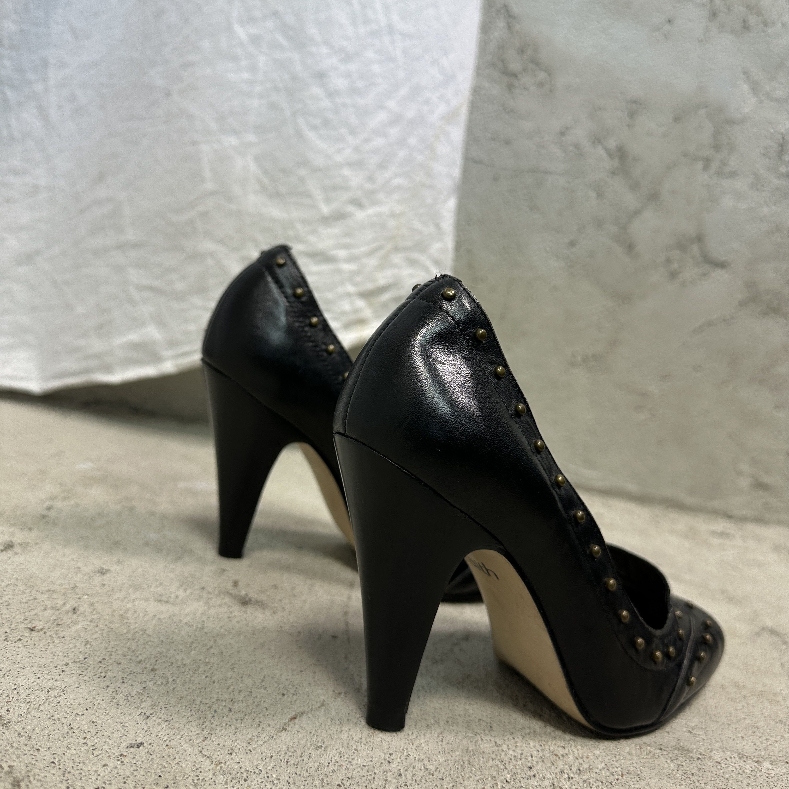Vintage Vintage Avant Garde Leather Studded Heels Y2K Size US 7 / IT 37 - 8 Thumbnail