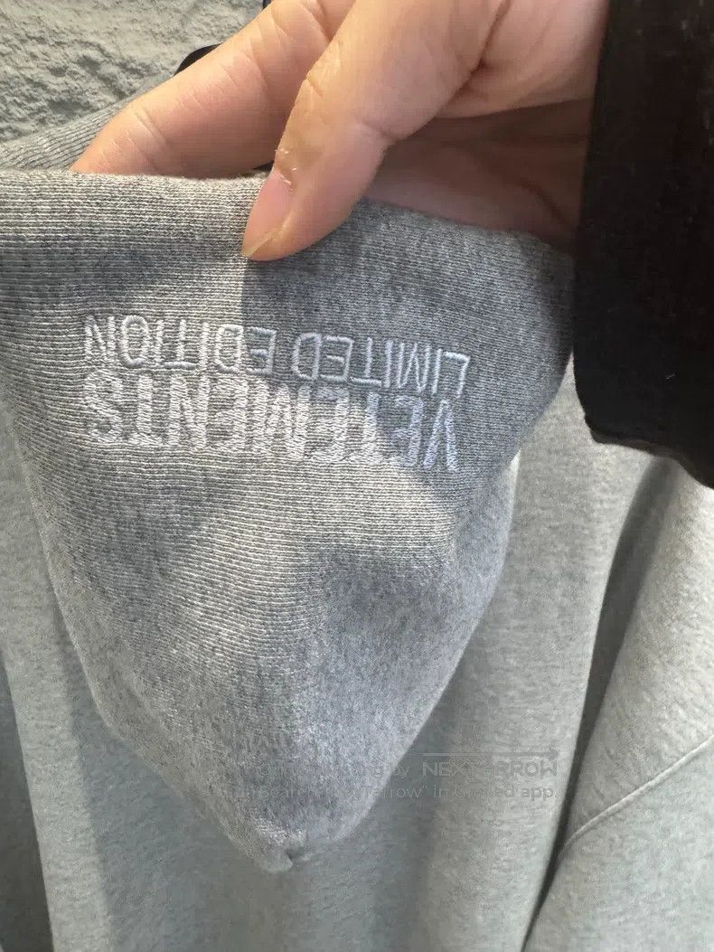 Vetements Vetements Grey Hooded Reverse Pullover Sweatshirt Size US S / EU 44-46 / 1 - 4 Thumbnail
