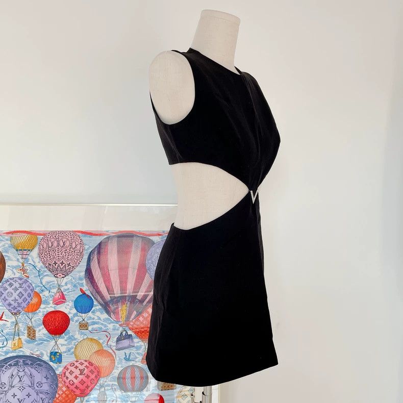 Other Valentino Black openwork dress Size S / US 4 / IT 40 - 3 Thumbnail