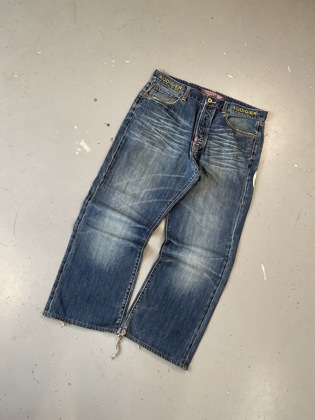 Christian Audigier × Ed Hardy × Vintage Vintage Christian Audigier goddess embroidered denim Size US 38 / EU 54 - 3 Thumbnail
