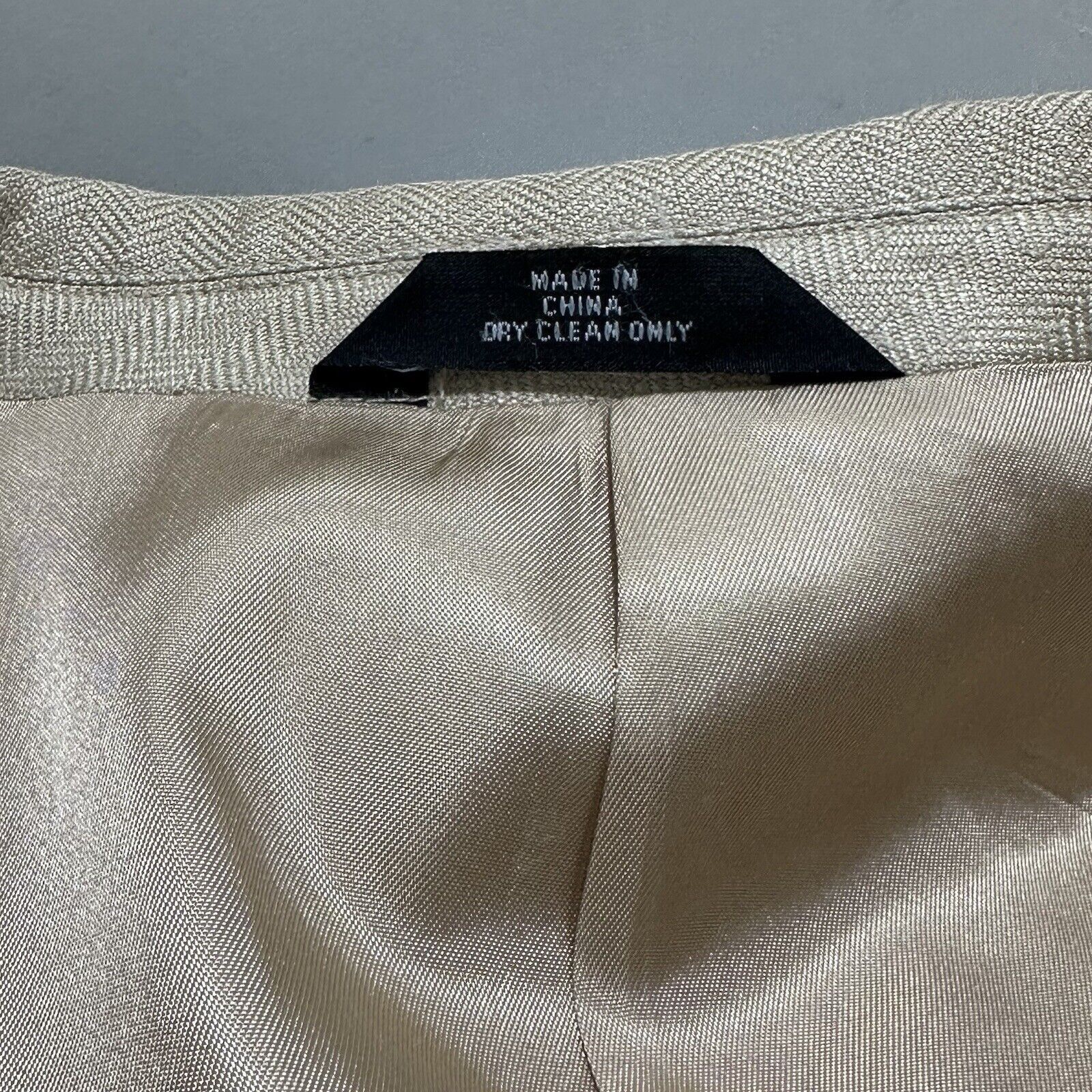 Haggar Haggar Black Label 44L Silk Beige Herringbone Suit Jacket Size 44L - 9 Thumbnail