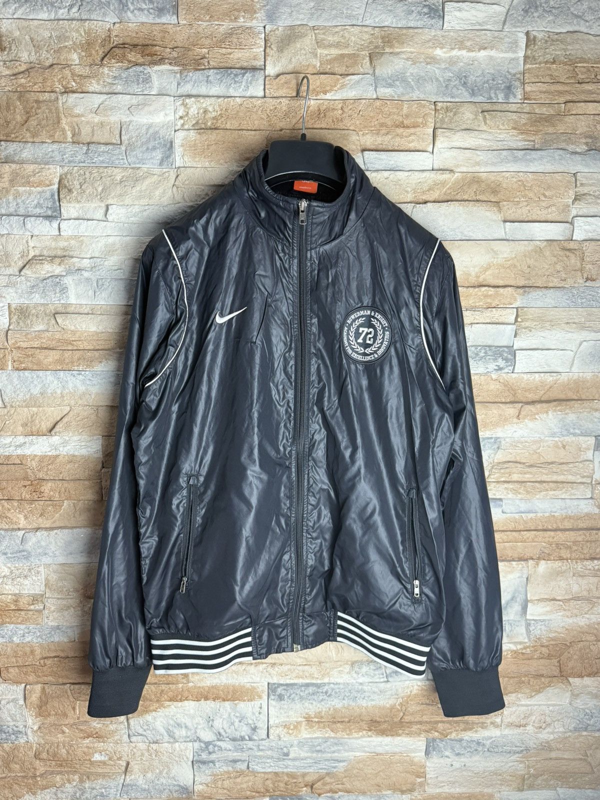 Nike × Vintage Nike 72 Bowerman Knight Academy for Excellence Innovation Size US L / EU 52-54 / 3 - 1 Thumbnail