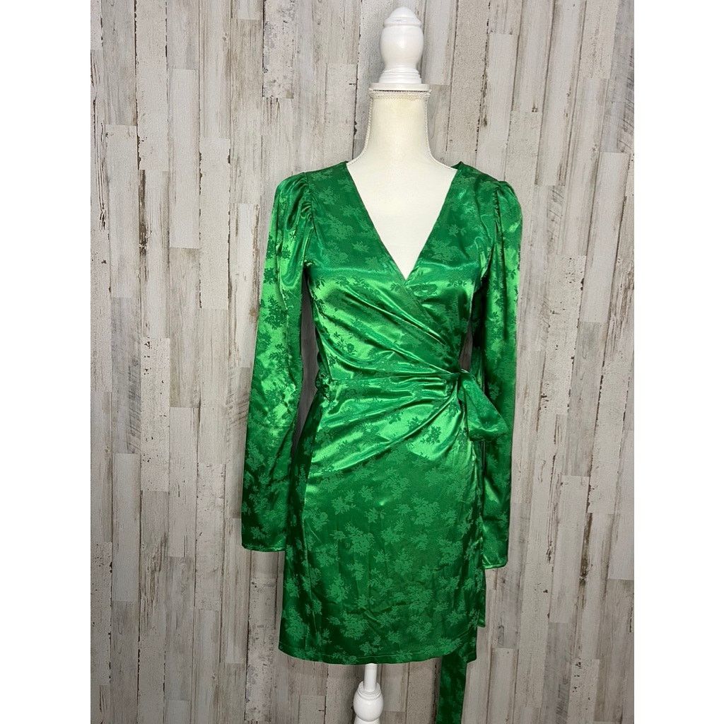 Zara Zara Women's Green Satin Kimono Wrap Midi Dress Size Small Size S / US 4 / IT 40 - 2 Thumbnail