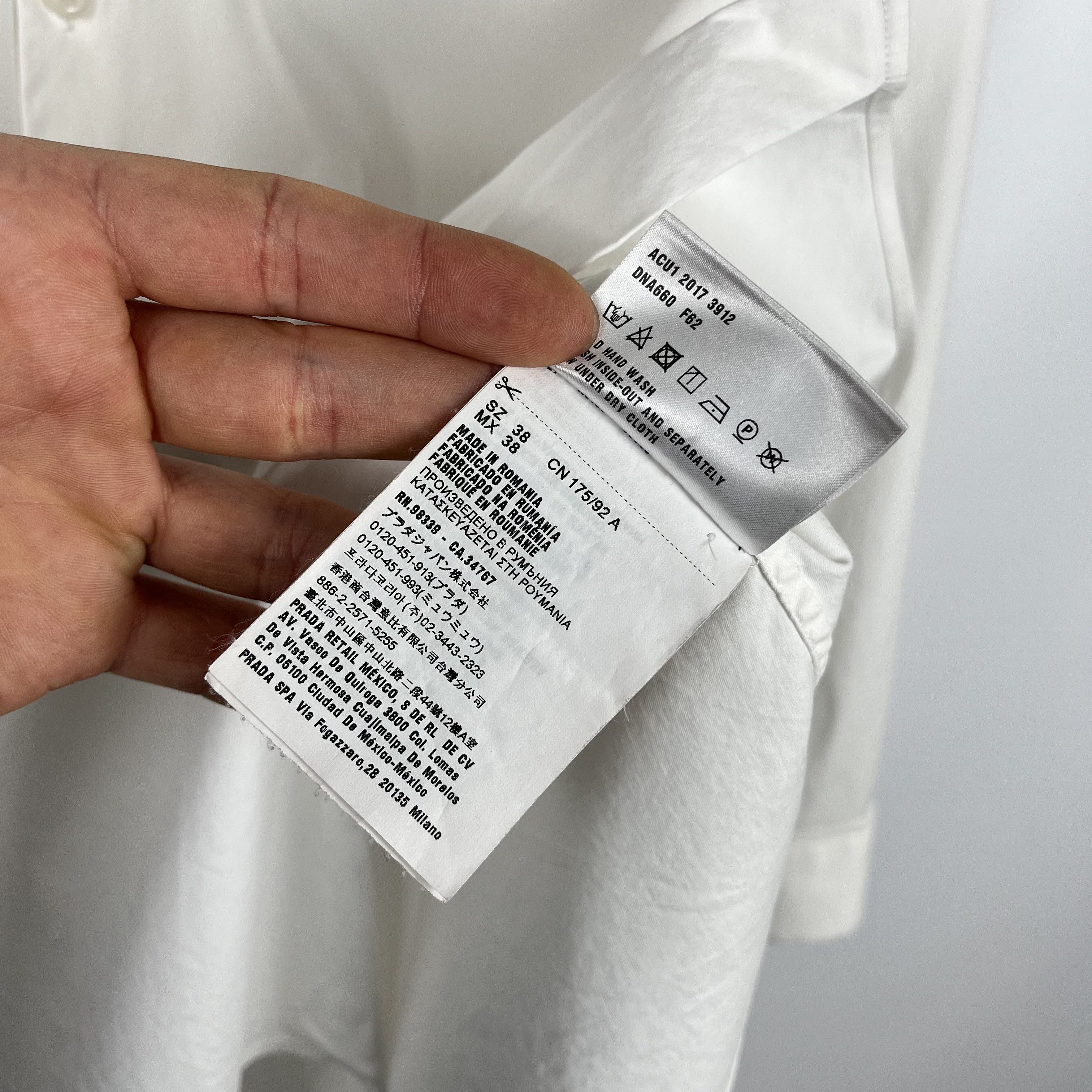 Prada Prada Long Sleeve Button Up Formal Shirt Size US M / EU 48-50 / 2 - 10 Thumbnail