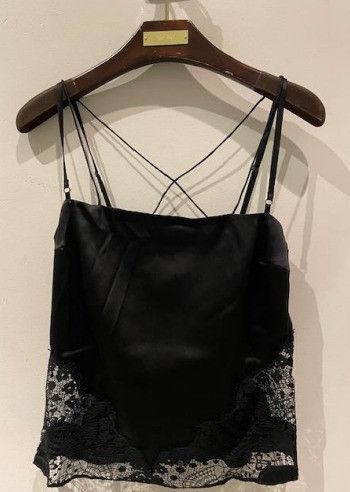 Tom Ford o1w1db10225 AB3238 Crop Top in Black Size S / US 4 / IT 40 - 1 Thumbnail