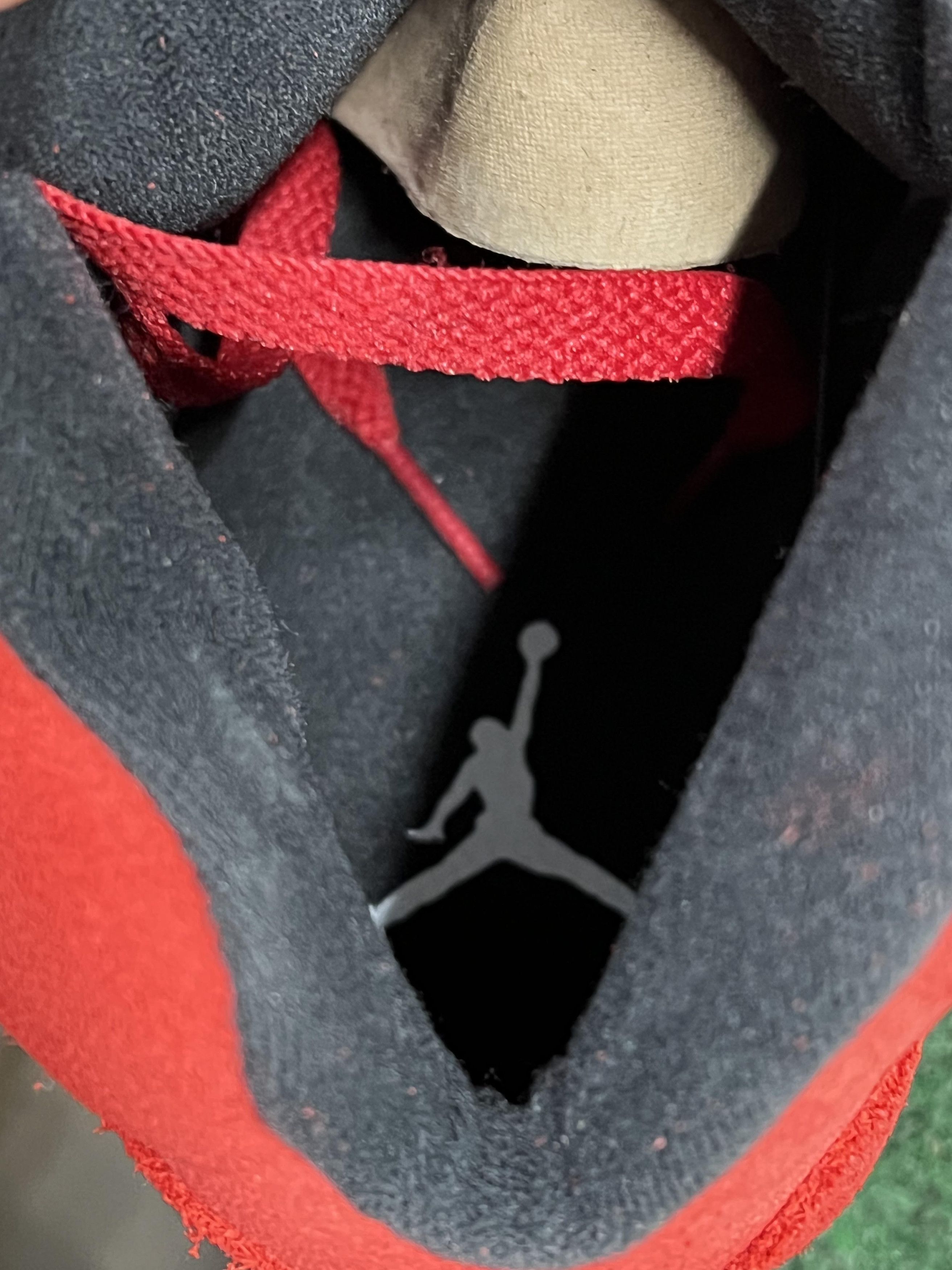Jordan Brand Air Jordan 5 Retro Raging Bull Size US 11 / EU 44 - 6 Thumbnail