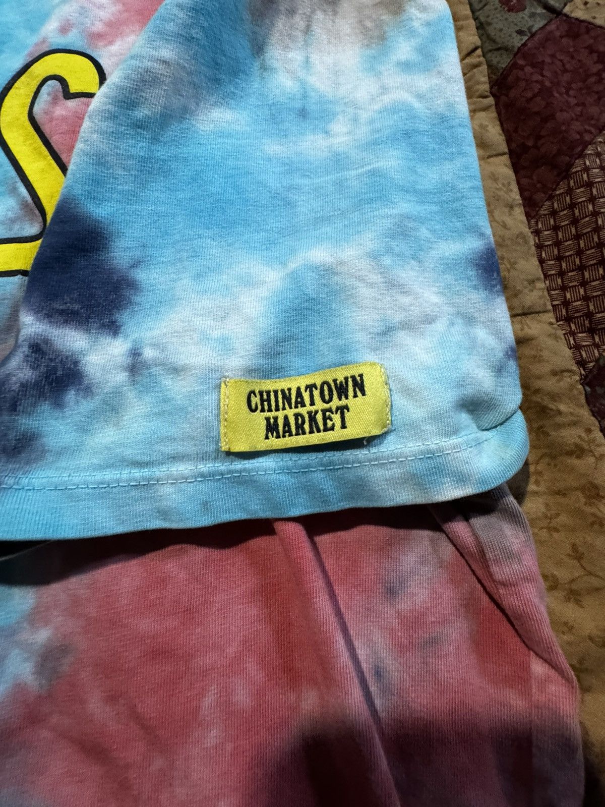 Guess × Market Guess x Chinatown Market Tie Dye Shirt Size S Size US S / EU 44-46 / 1 - 7 Thumbnail