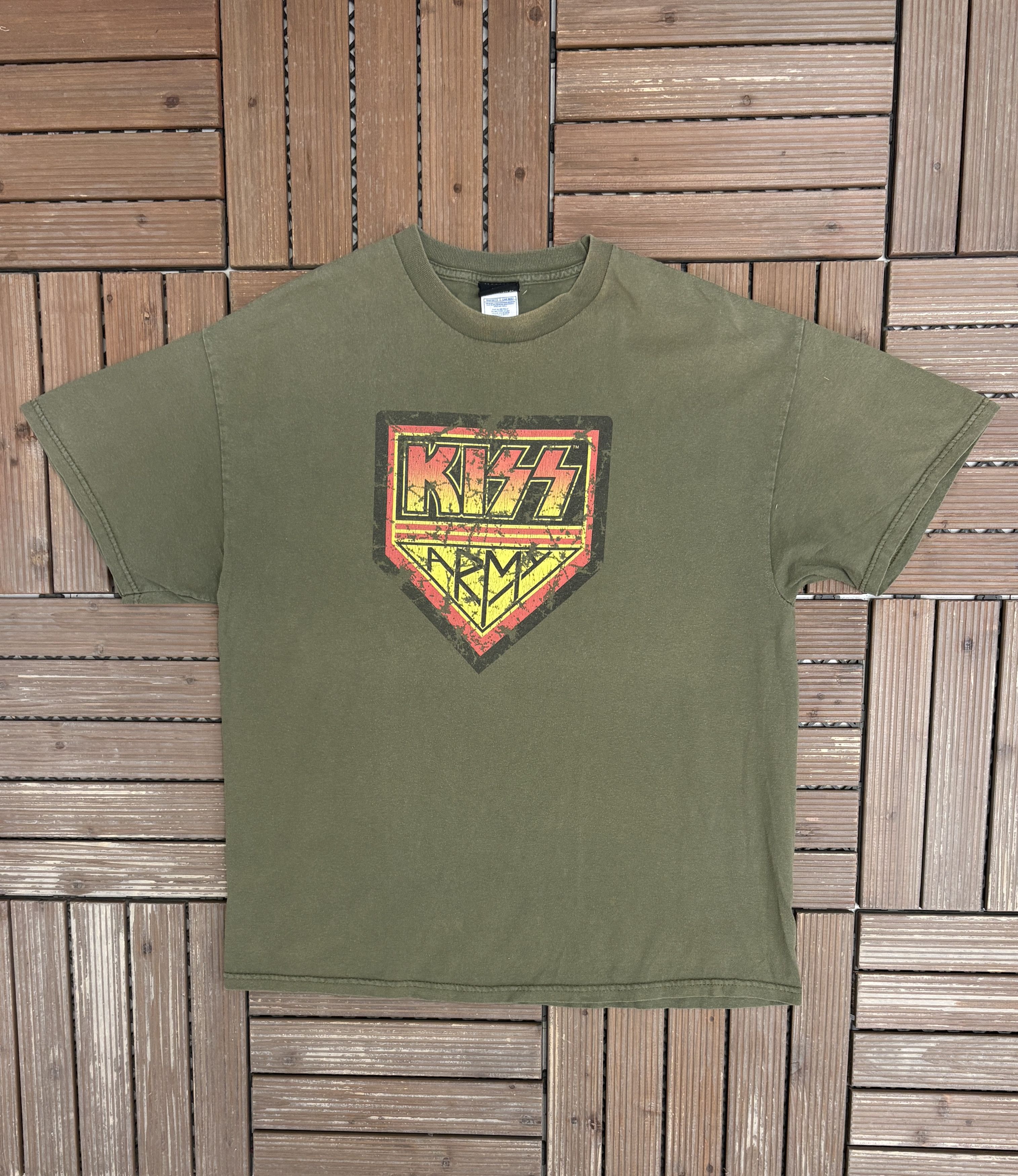 Vintage Kiss Army Vintage Y2K Green T-Shirt Tee Size US XL / EU 56 / 4 - 1 Thumbnail