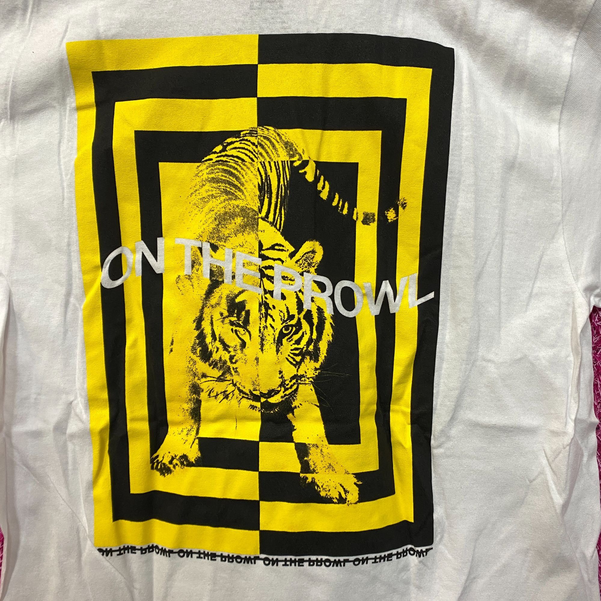 Empyre Empyre On The Prowl tiger Tshirt size medium Size US M / EU 48-50 / 2 - 3 Thumbnail