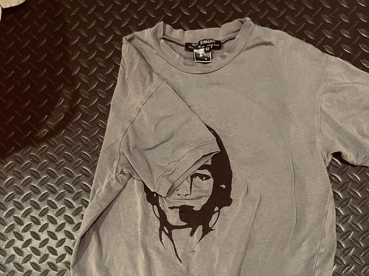 Raf Simons Raf Simons A/W 1998 Radioactivity Tee Size US S / EU 44-46 / 1 - 4 Thumbnail