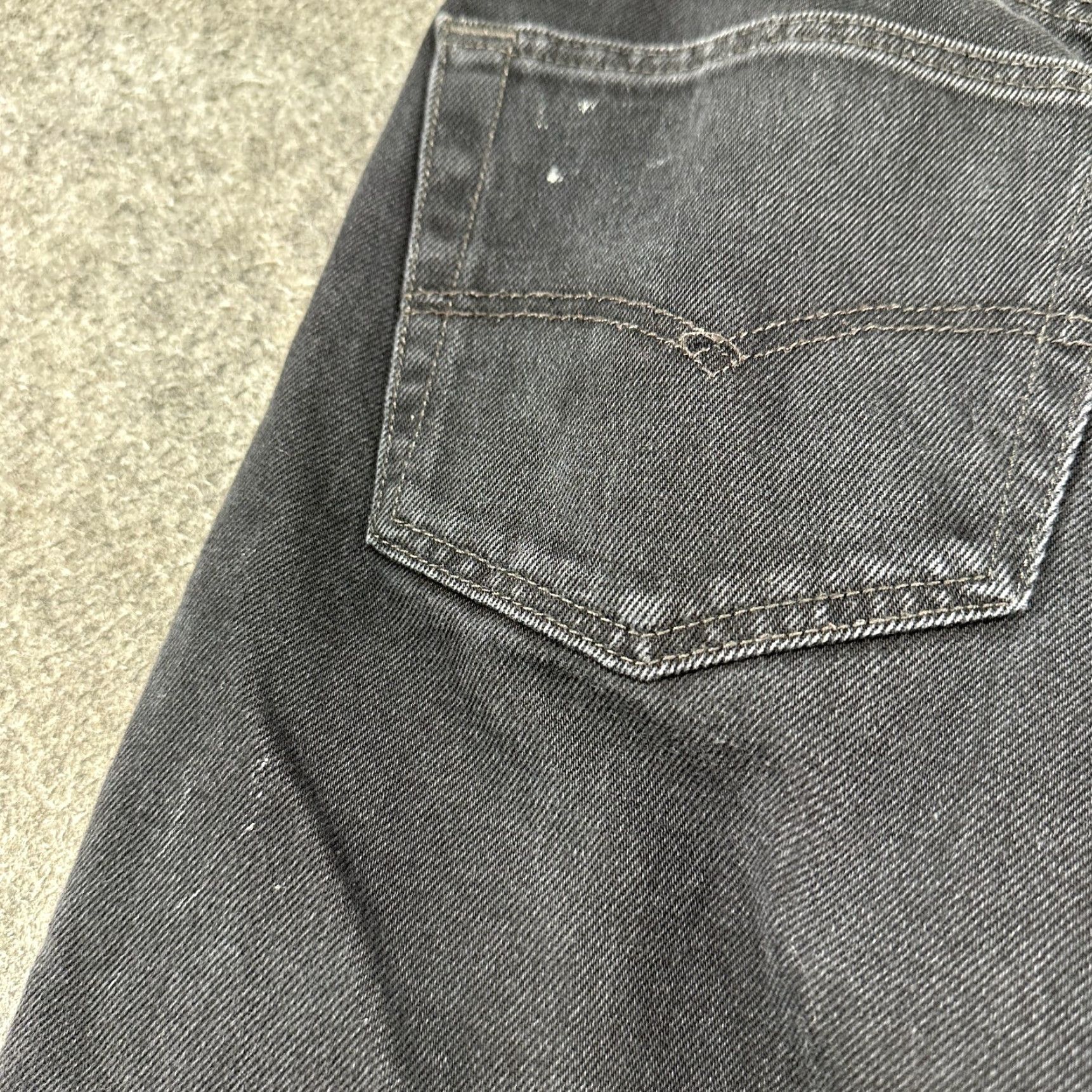 Levi's Levi's 501 Jeans Men Regular Black Distressed Straight Leg 32x32 Size US 32 / EU 48 - 6 Thumbnail