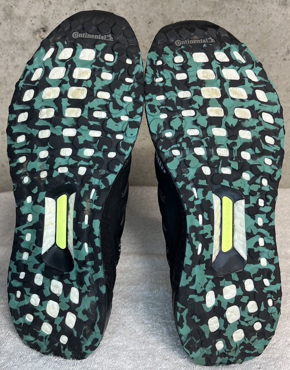 Adidas Adidas Ultra Boost 4.0 Core Black True Green Size 10 Shoes Size US 10 / EU 43 - 7 Thumbnail