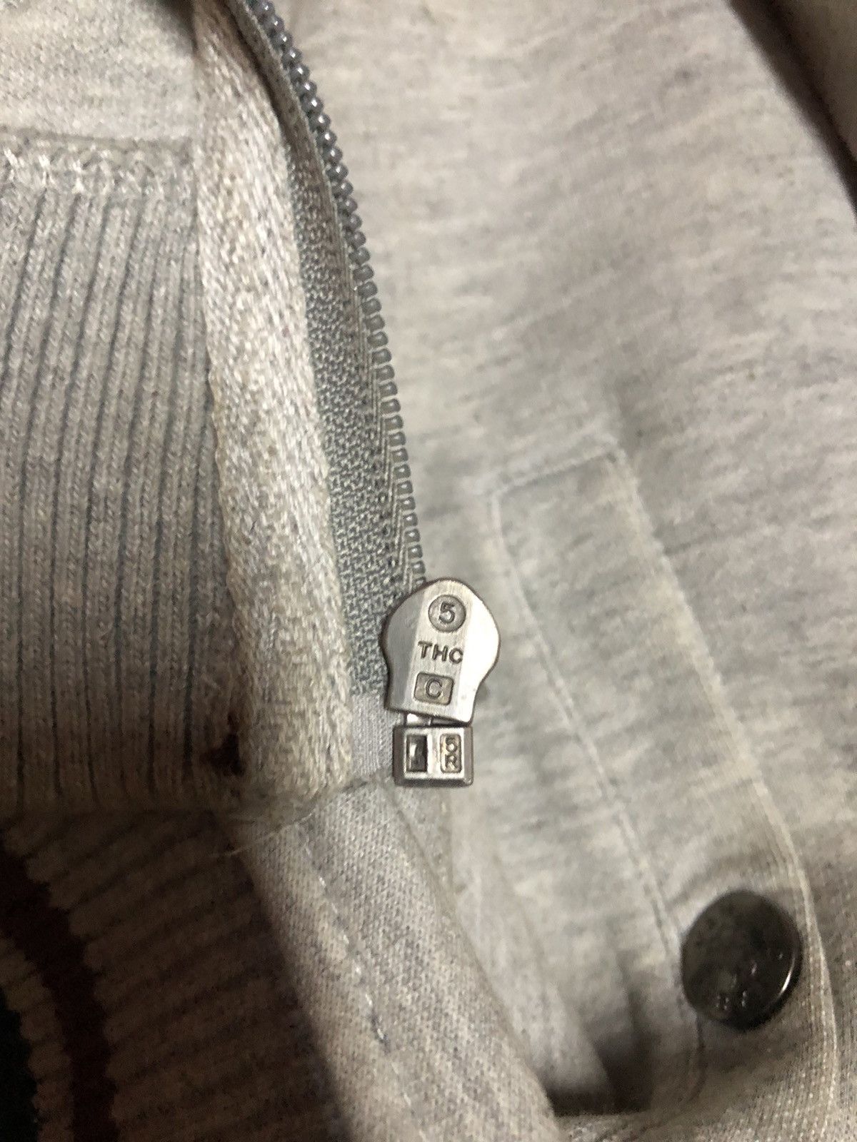 Japanese Brand × Vintage Vintage american brand varsity jacket embroidered logo Size US L / EU 52-54 / 3 - 12 Thumbnail