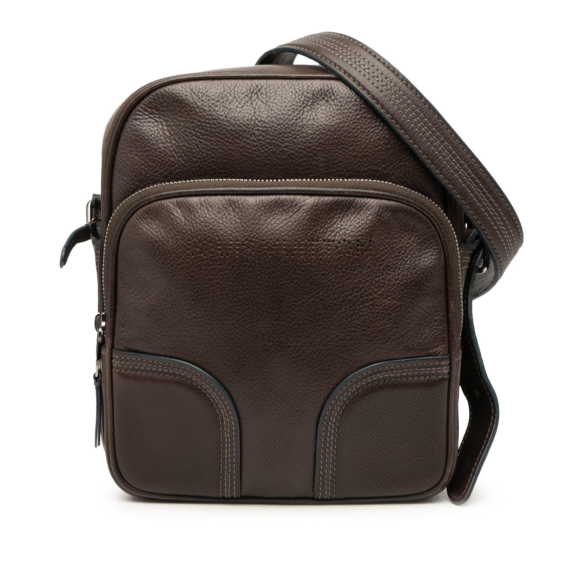 Louis Vuitton Leather Bequia Trotter MM Size ONE SIZE - 1 Thumbnail
