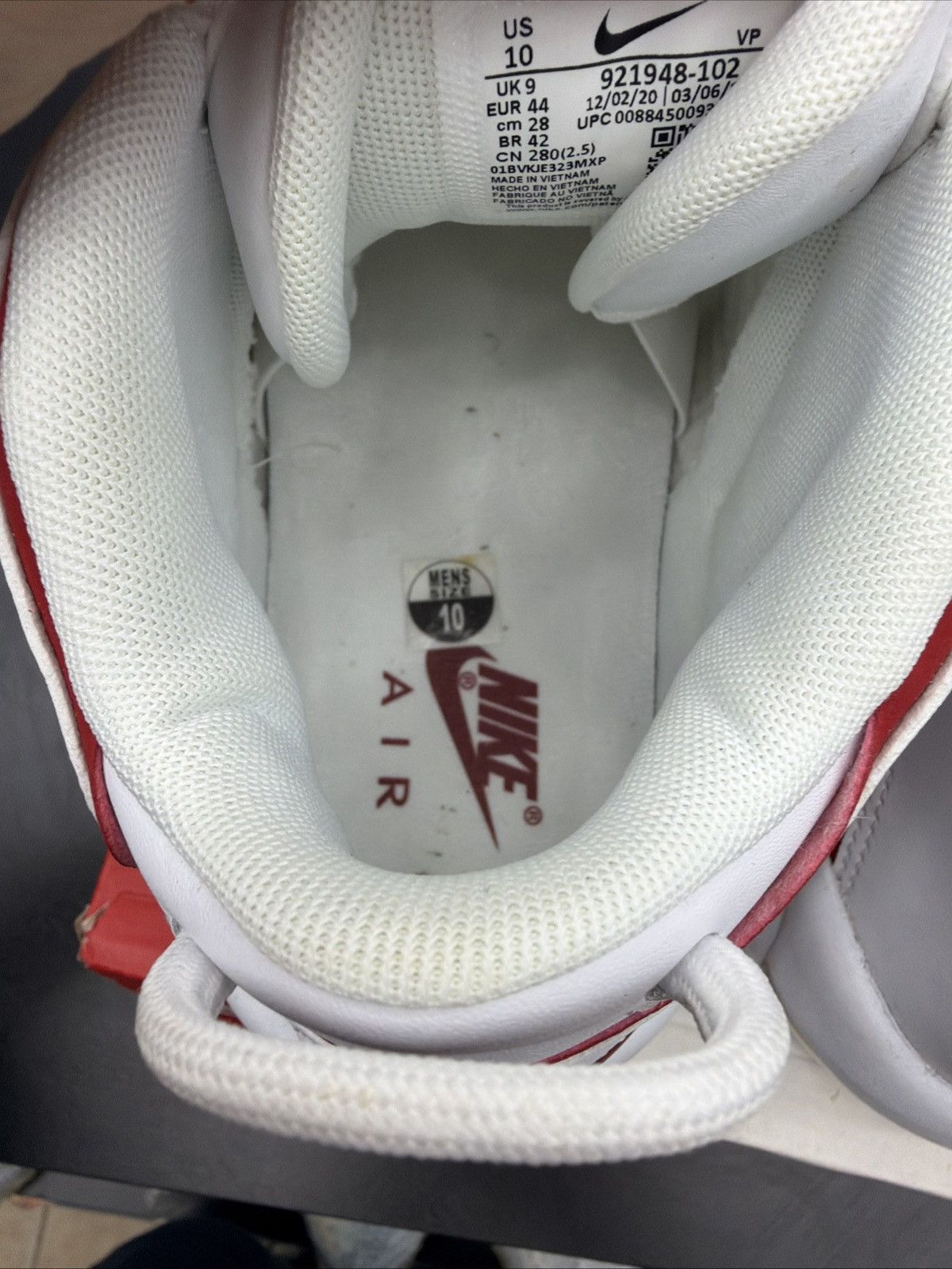 Nike Size 10 - Nike Air More Uptempo White Varsity Red 2021 Size US 10 / EU 43 - 14 Thumbnail
