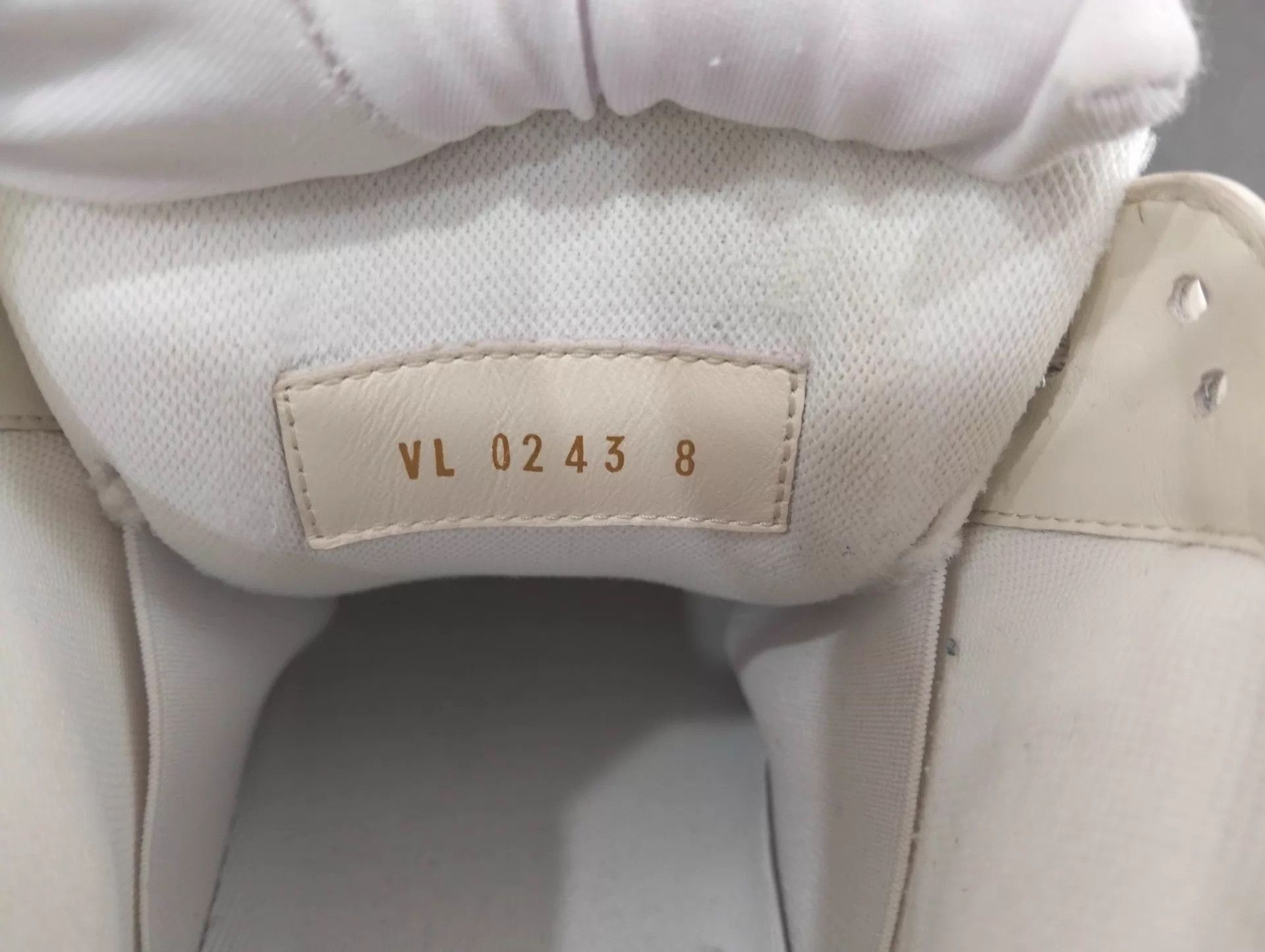 Louis Vuitton LV Maxi White Trainer 42 Size US 9 / EU 42 - 8 Thumbnail