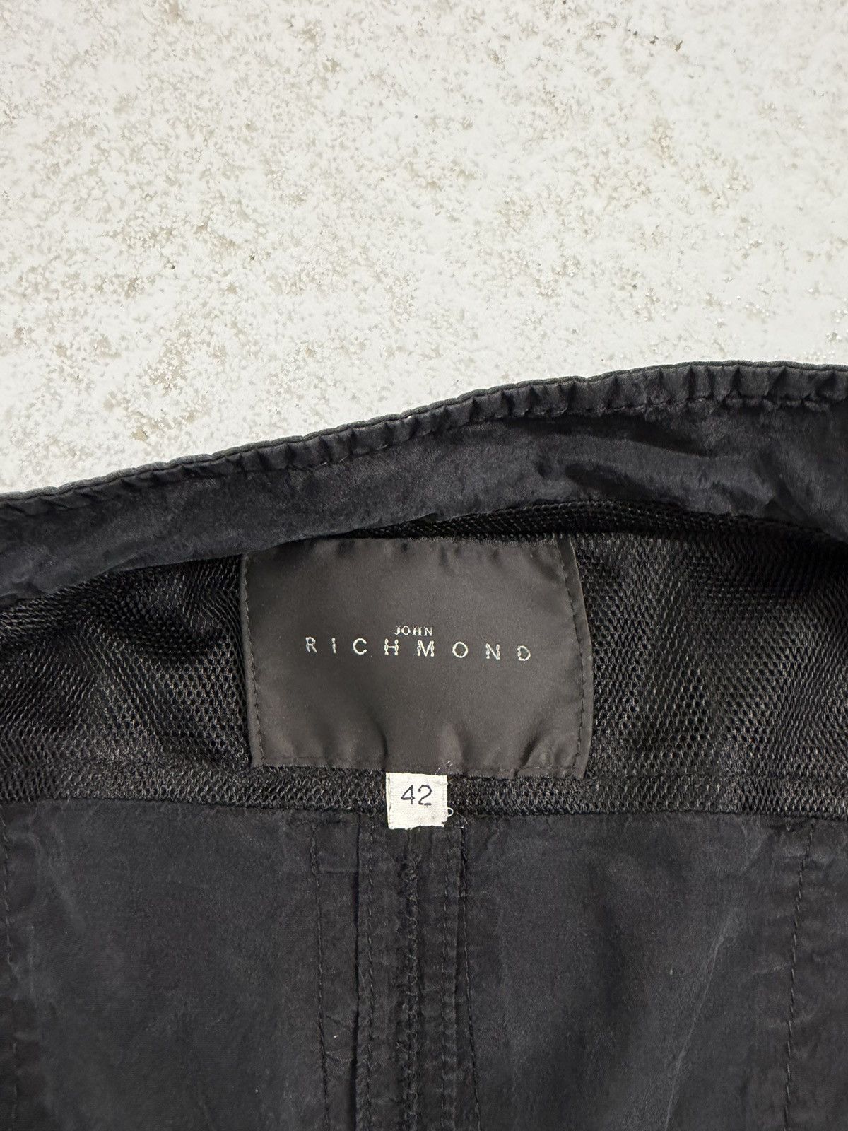 John Richmond John Richmond Avant-garde Multi-pocket Silk Light Jacket Size M / US 6-8 / IT 42-44 - 12 Thumbnail