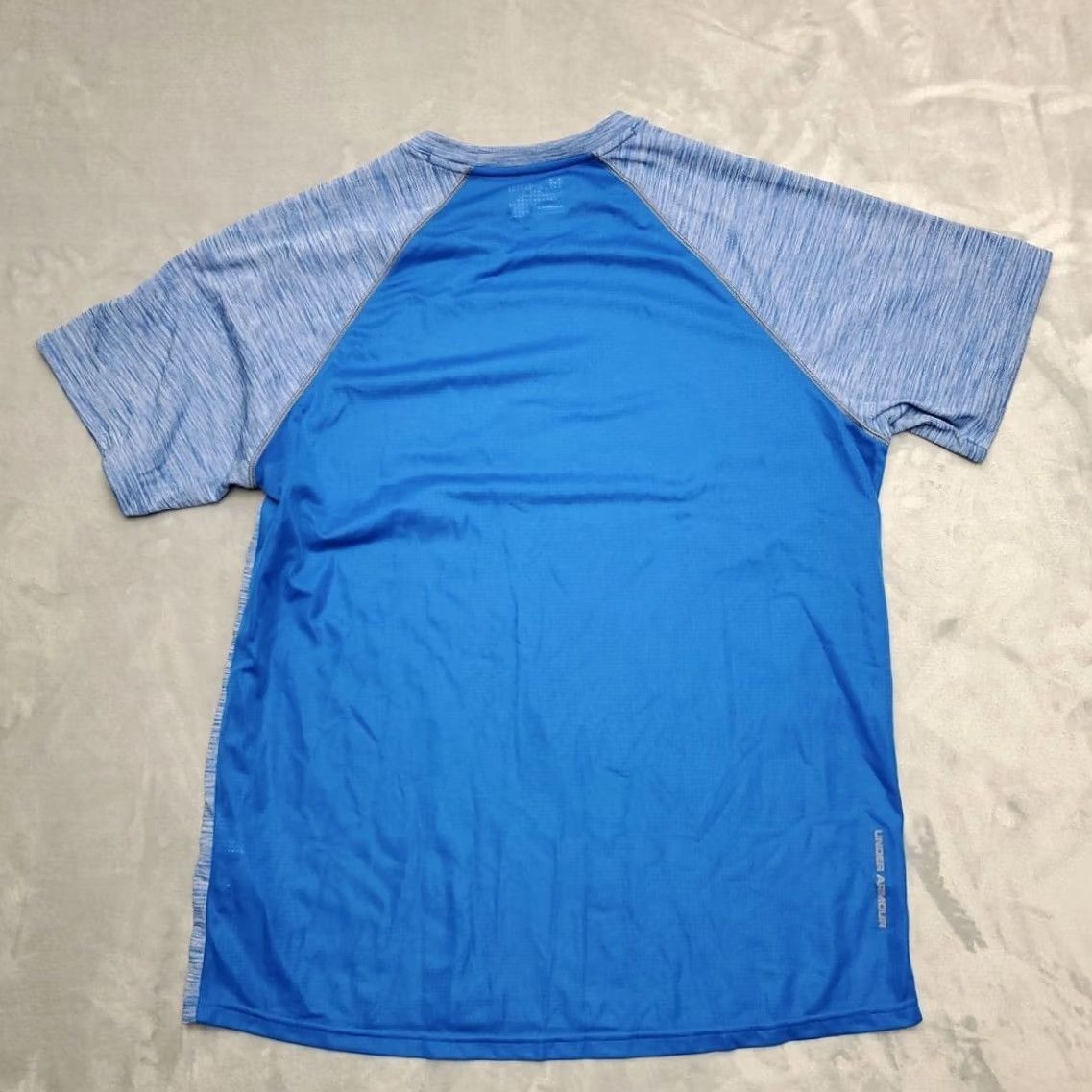 Under Armour Under Armour HeatGear Shirt Mens XL Blue Short Sleeve Running Athletic Pullover Crew Neck Moisture Wicking Breathable Lightweight Size US XL / EU 56 / 4 - 7 Thumbnail