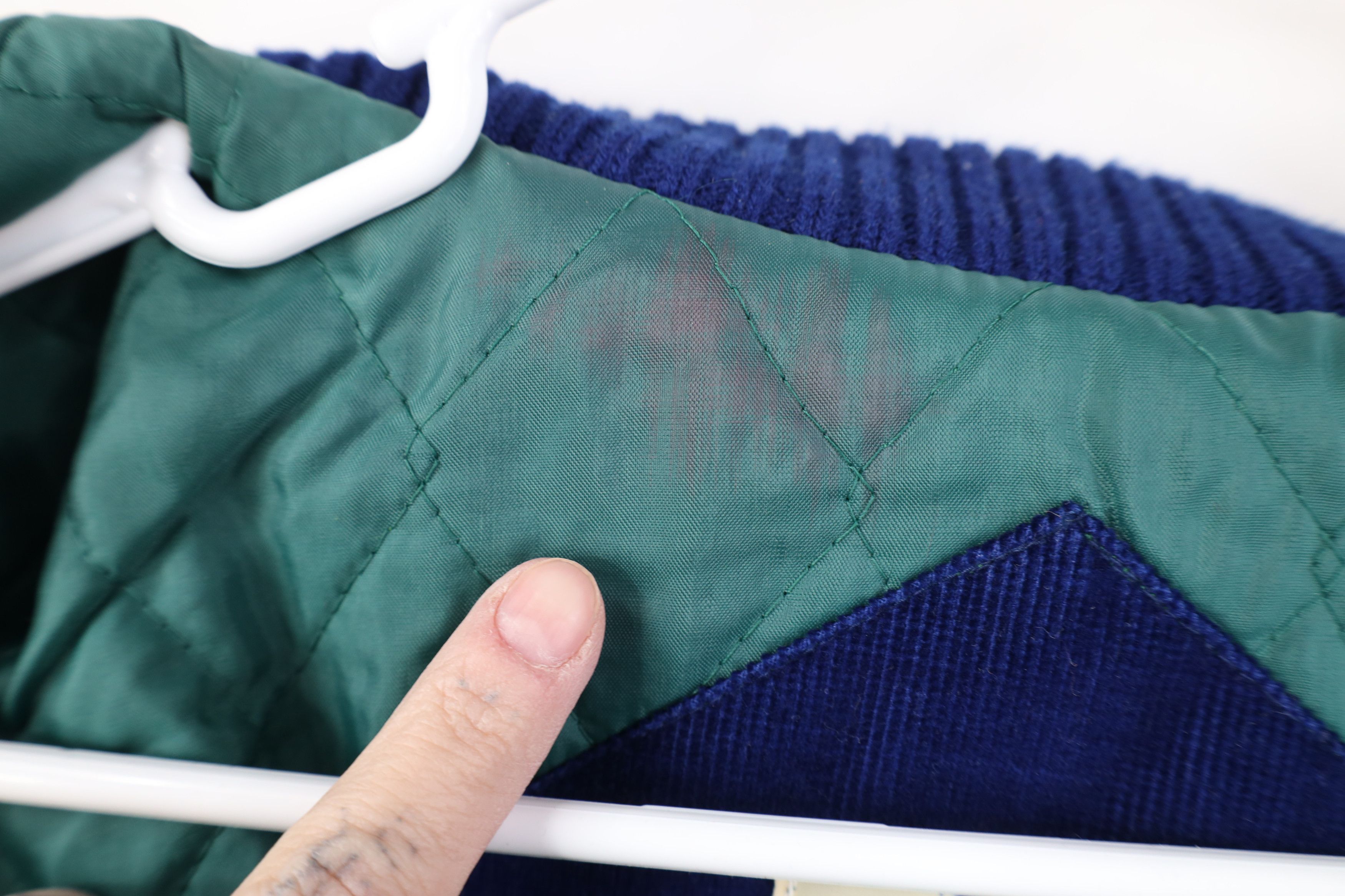 Vintage Vintage 90s Streetwear Quilted Corduroy Vest Jacket Blue Size US XL / EU 56 / 4 - 10 Thumbnail