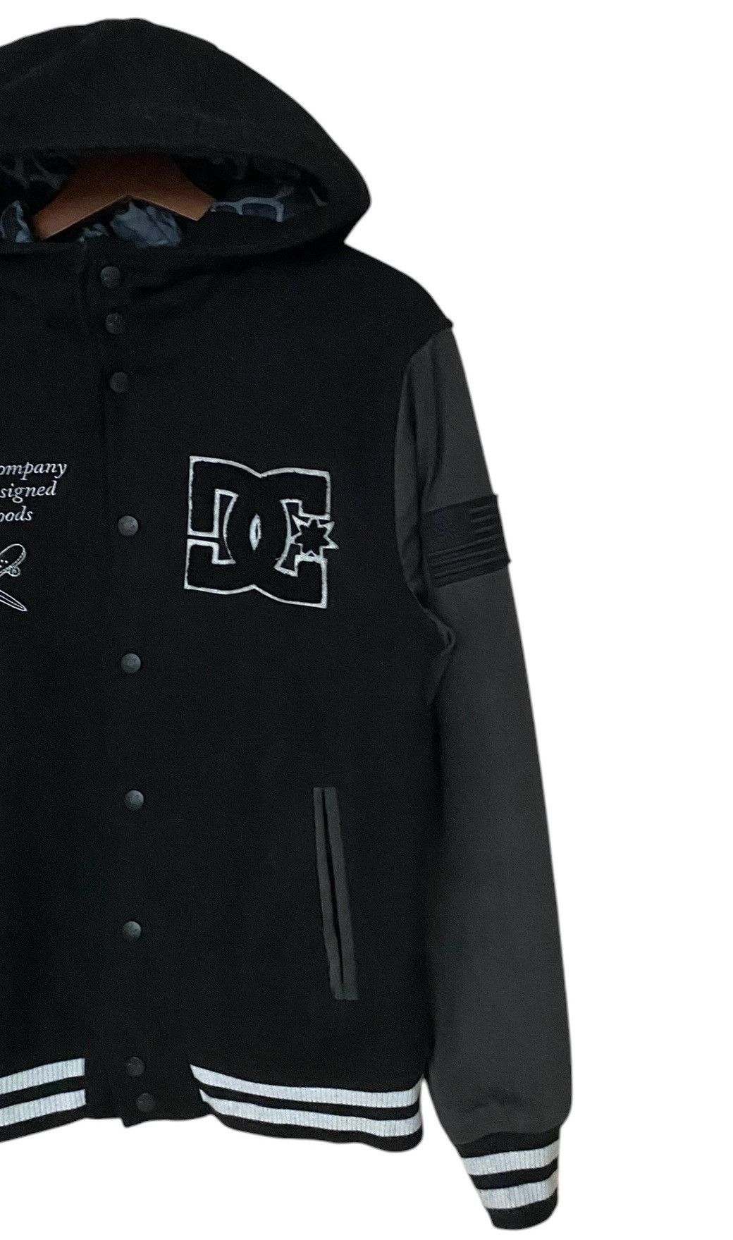 DC × Vintage Vintage Brand Dcshoecousa Wool Hoodie Varsity 2000s Size US S / EU 44-46 / 1 - 4 Thumbnail