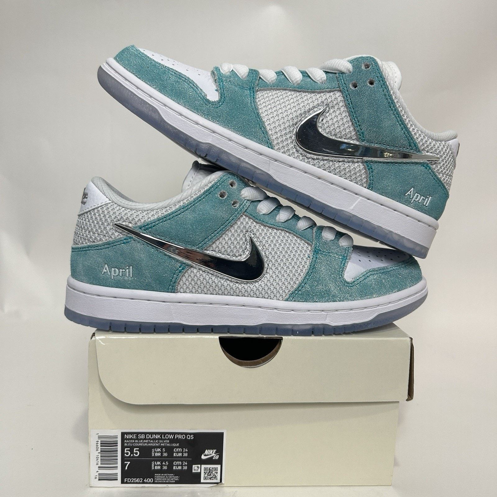 Nike Nike SB Dunk Low Pro QS X April Skateboards “Tiffany” Size US 5.5 / EU 38 - 1 Thumbnail
