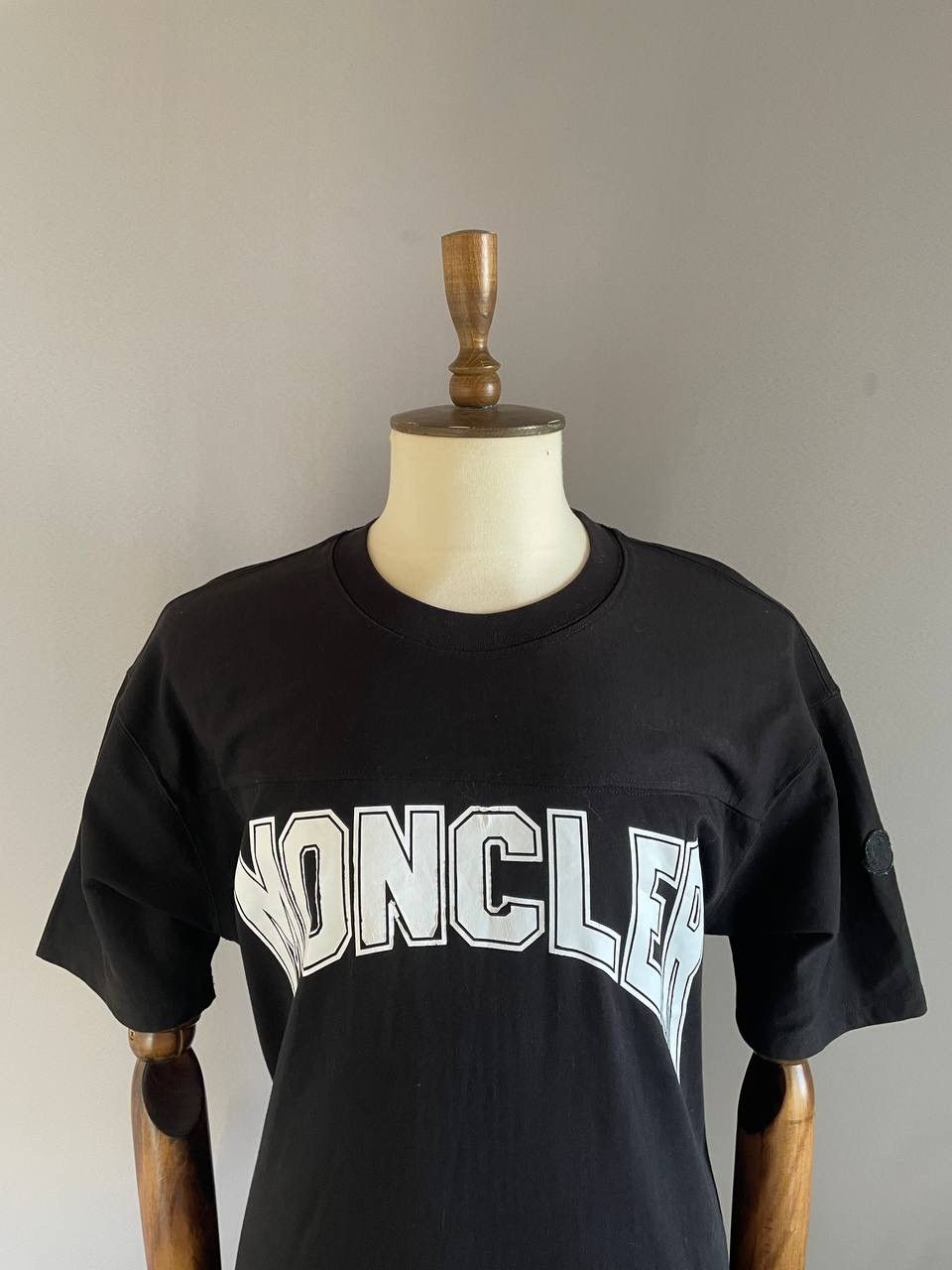Moncler Moncler Tee T Shirt Black Size ONE SIZE - 2 Thumbnail