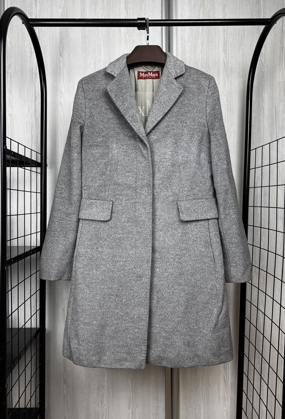 Max Mara Max Mara Studio Women's Wool Gray Coat Size US10 Size L / US 10 / IT 46 - 1 Thumbnail