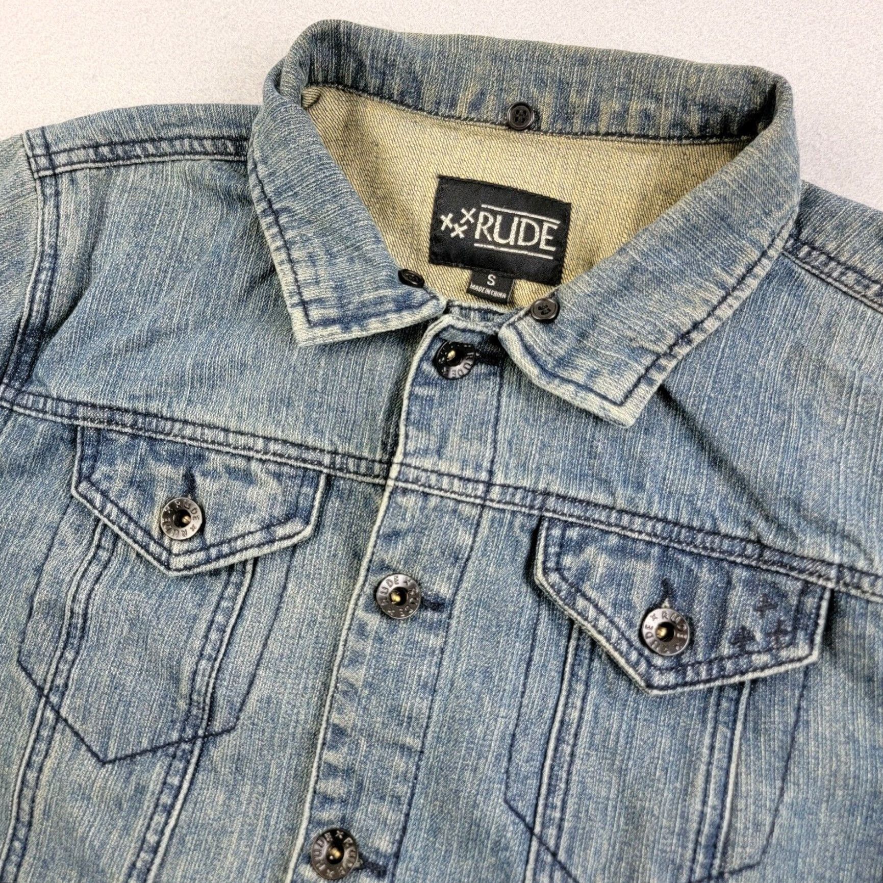 Denime VINTAGE Rude Denim Jacket Womens Small S Blue Classic Trucker 100% Cotton Long Sleeve Button Medium Wash Size S / US 4 / IT 40 - 2 Thumbnail