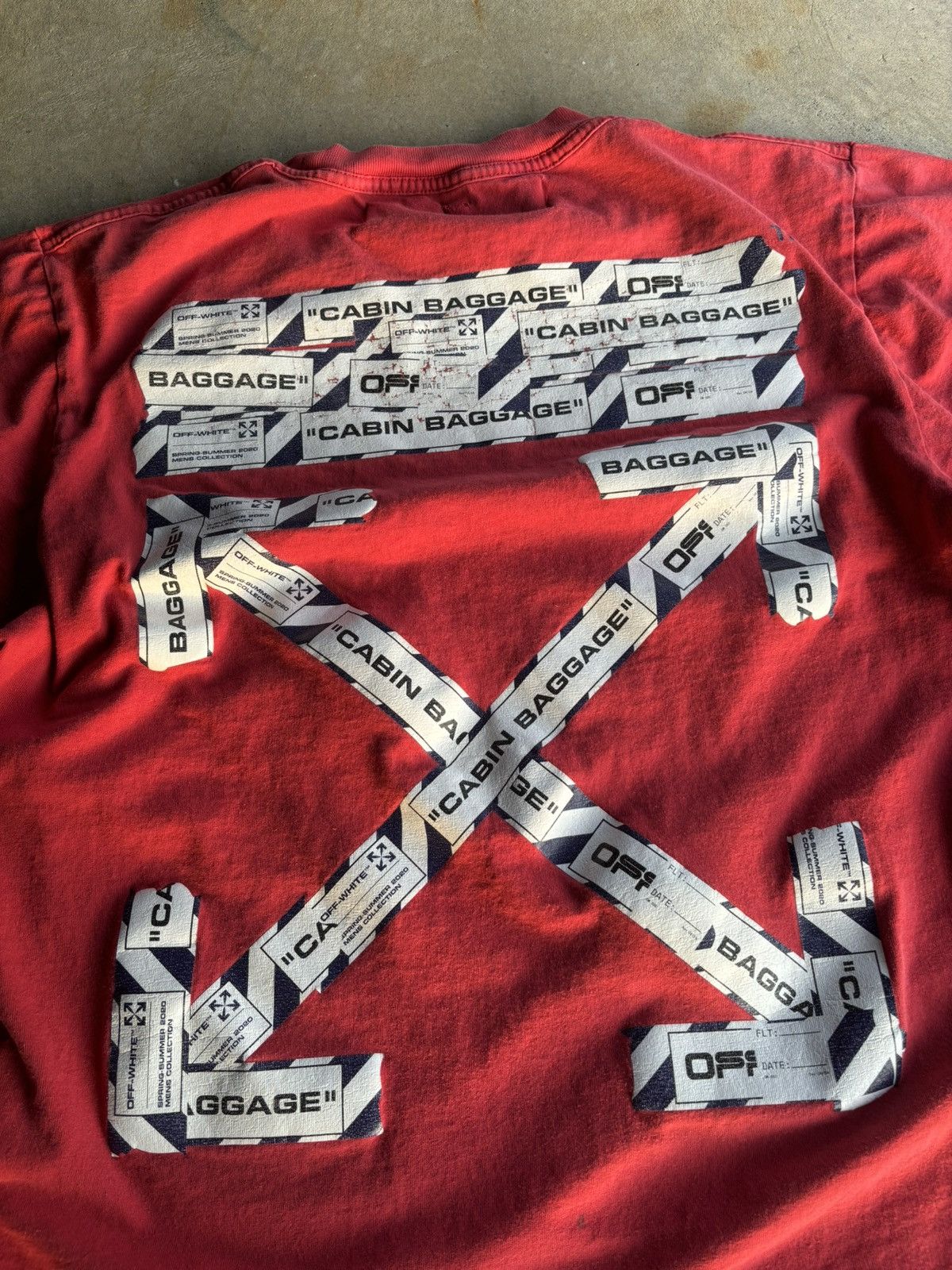 Off-White Crazy 2013 Cabin Baggage Authentic Boxy Faded Red Hype Tee Size US L / EU 52-54 / 3 - 8 Thumbnail