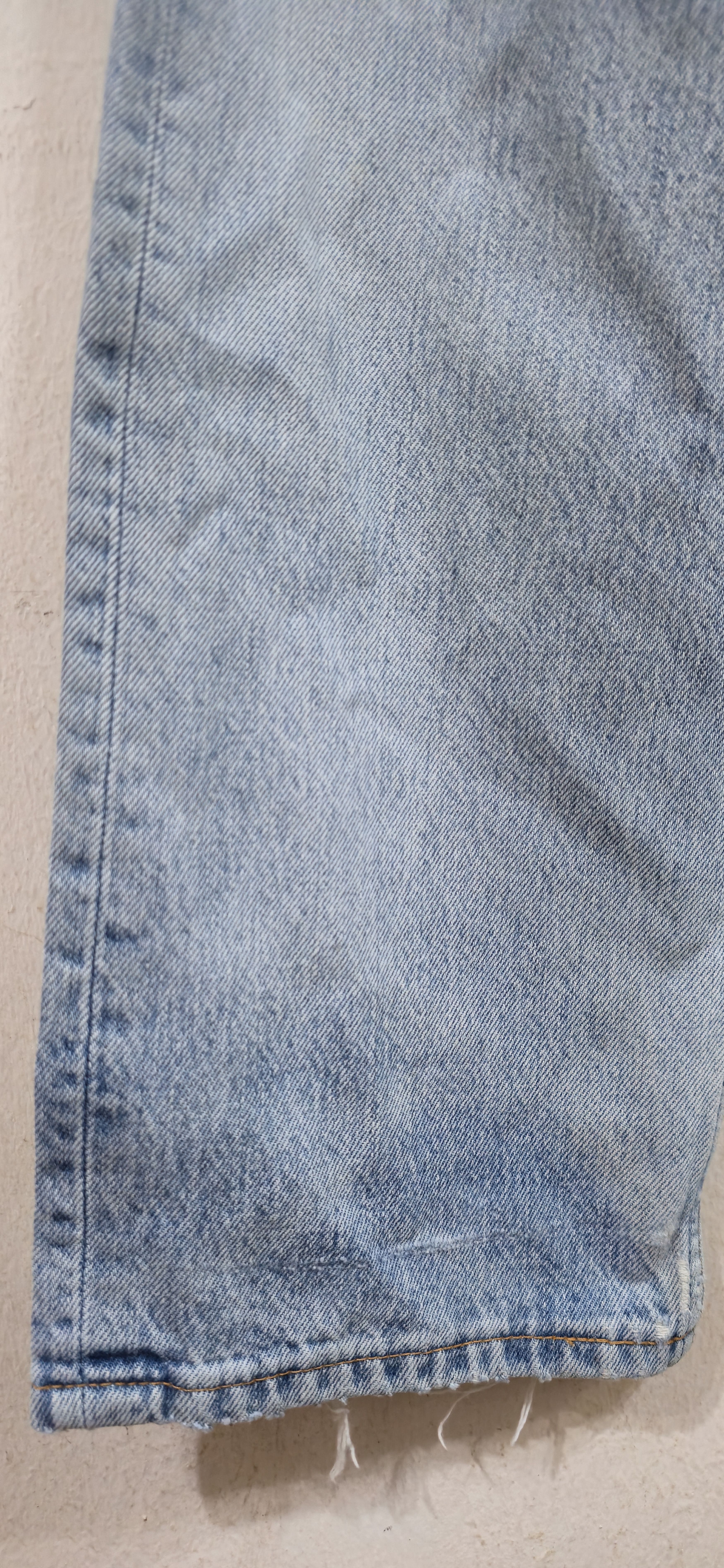 Levi's Vintage Clothing Vintage Levi's 501 Jeans Straight Leg Denim (W34 L29) Size US 34 / EU 50 - 9 Thumbnail
