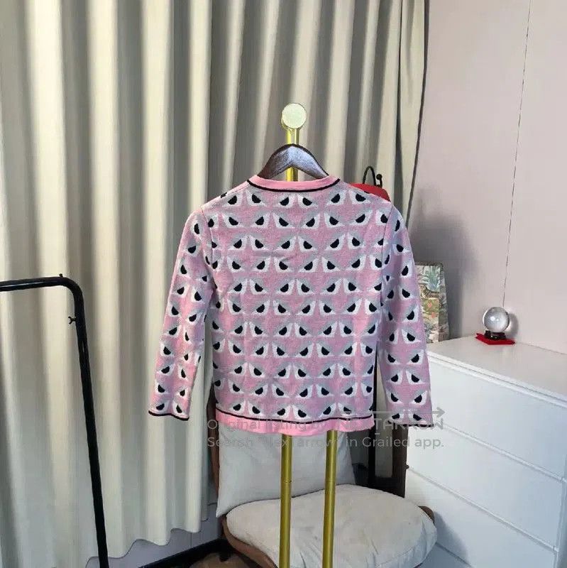 Fendi Fendi Pink Wool Women's Cardigan with Black Accents . Size M / US 6-8 / IT 42-44 - 2 Thumbnail