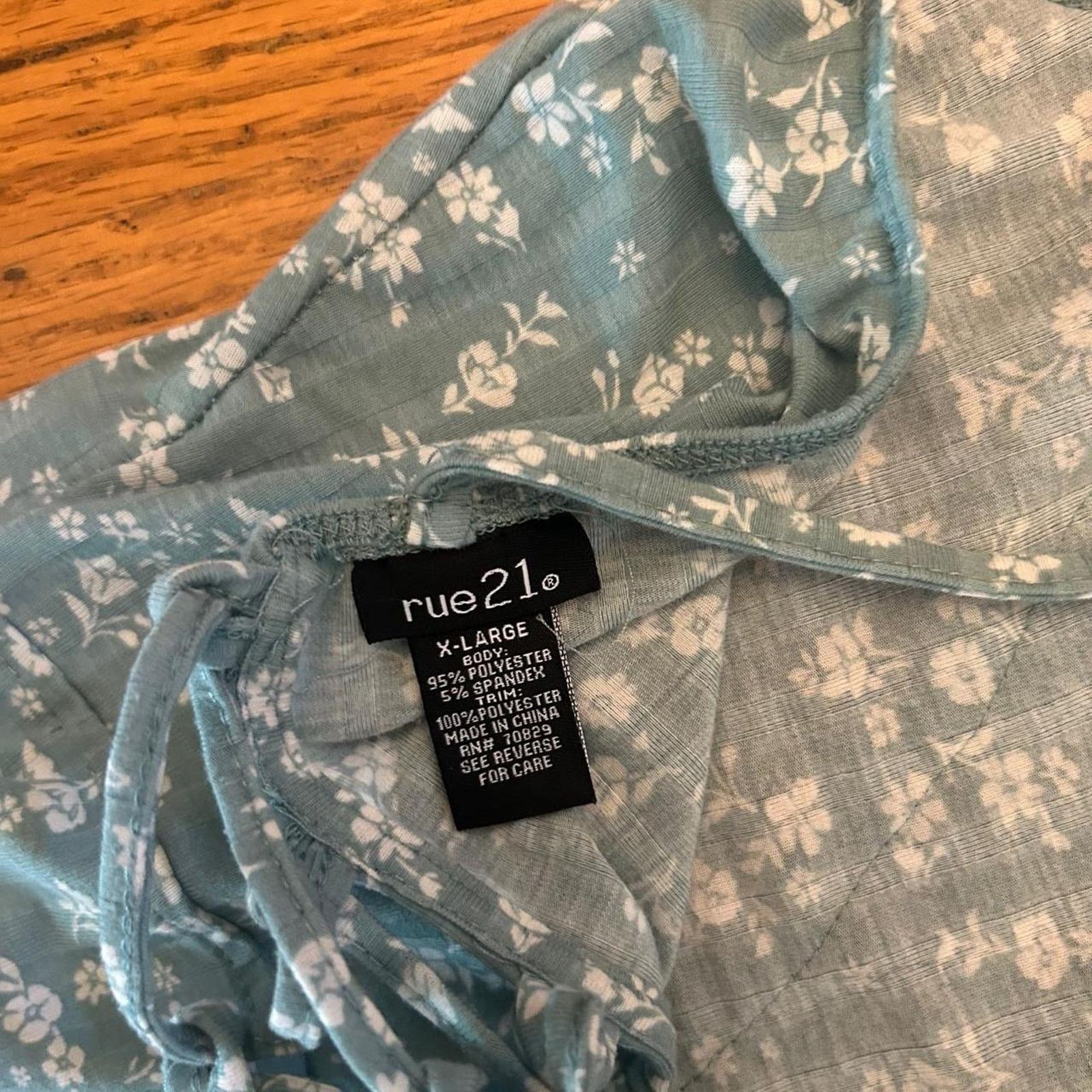 rue21 (XL) Rue 21 Floral Bodysuit Size XL / US 12-14 / IT 48-50 - 2 Thumbnail