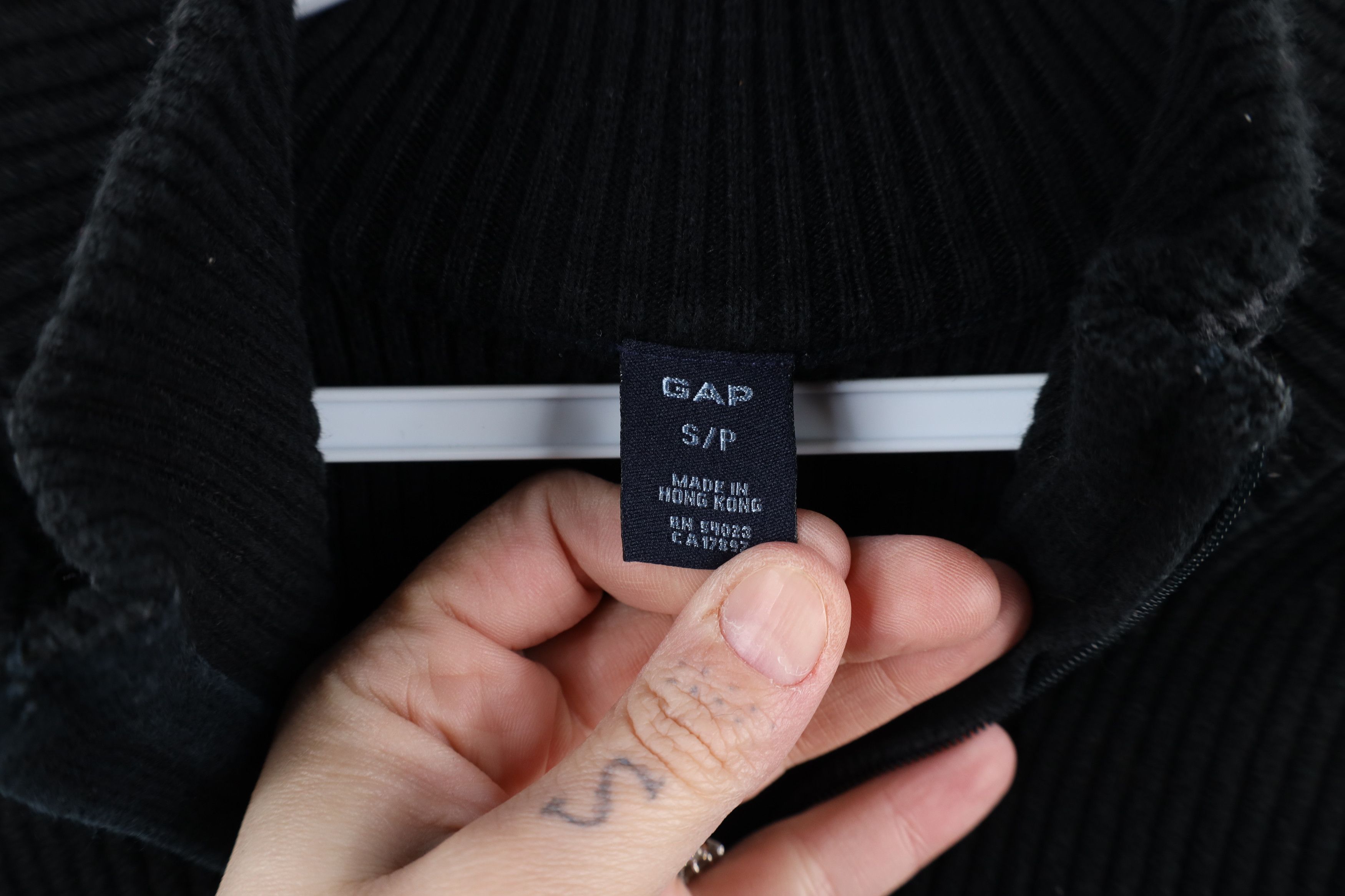 Gap Vintage 90s Y2K Gap Blank Ribbed Knit Half Zip Sweater Black Size US S / EU 44-46 / 1 - 6 Thumbnail