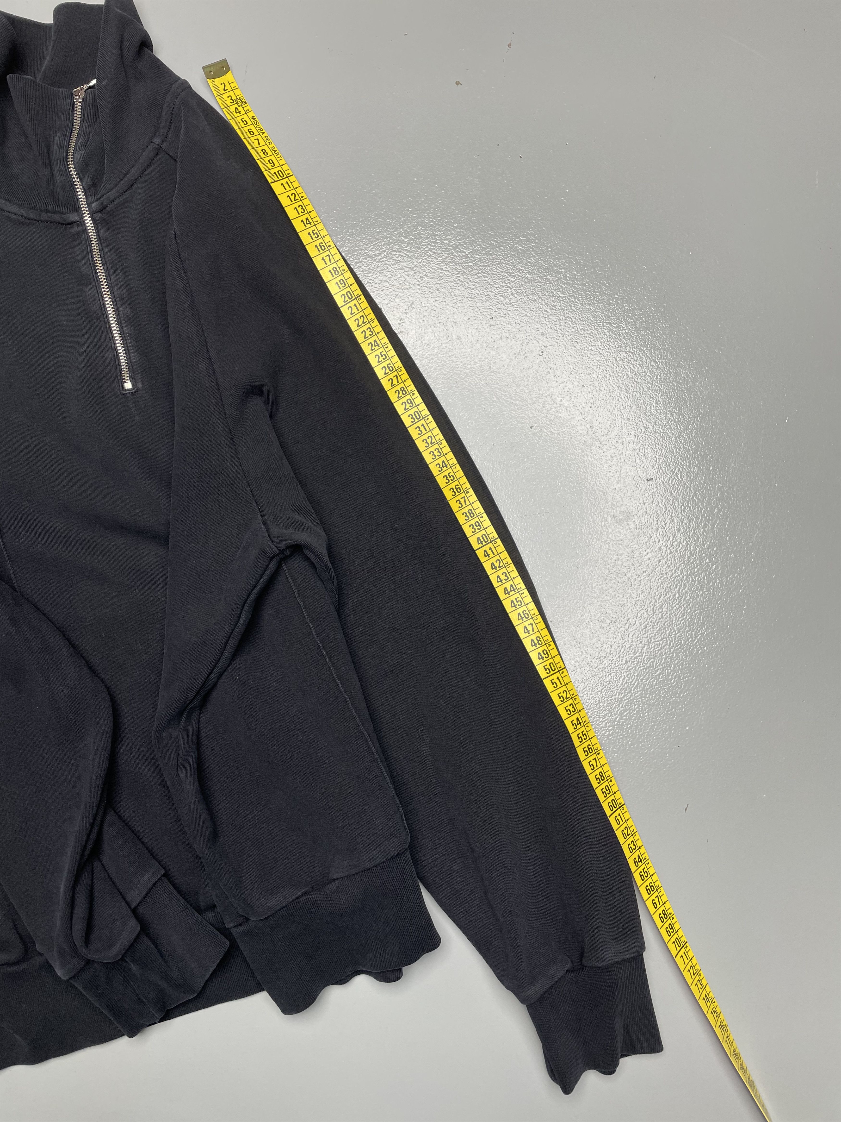 GR-Uniforma Diesel Red Tag X GR-Uniforma zip-up sweatshirt - size M Size US M / EU 48-50 / 2 - 10 Thumbnail