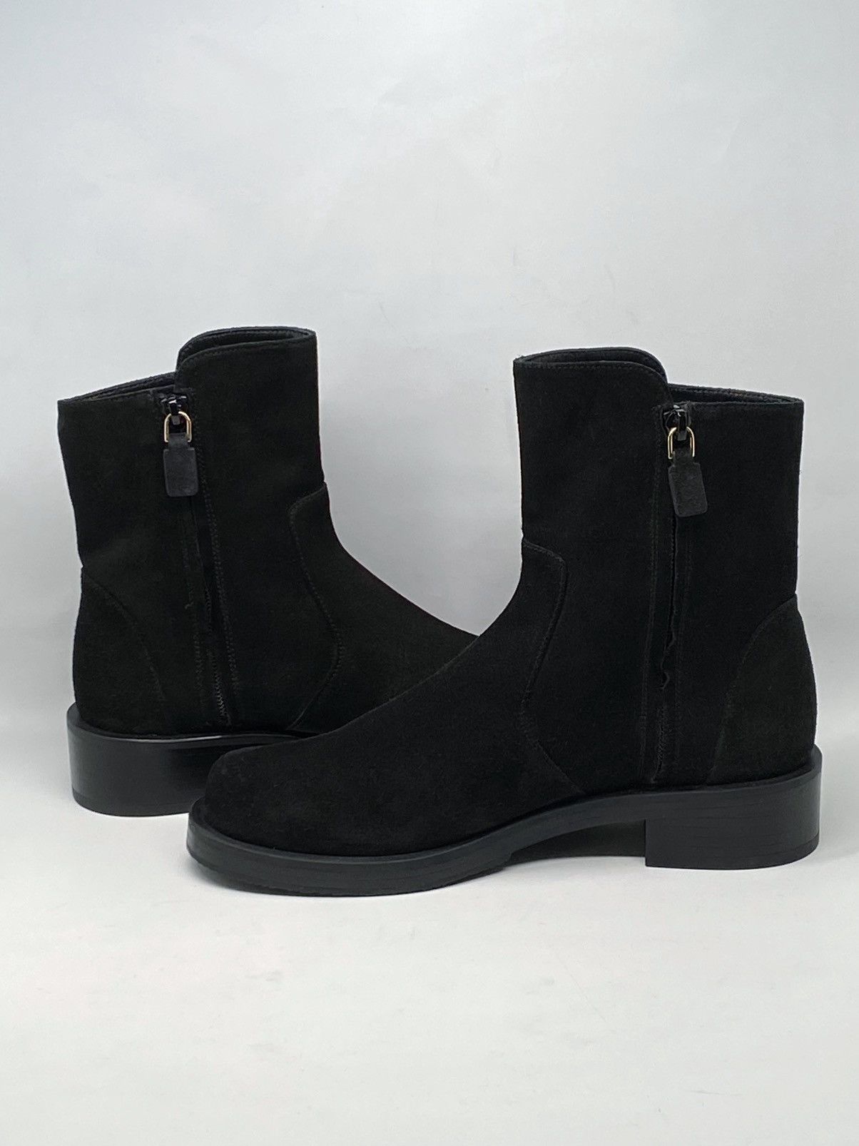 Stuart Weitzman Stuart Weitzman Block Heel Suede Booties size 7 Size US 7 / IT 37 - 2 Thumbnail