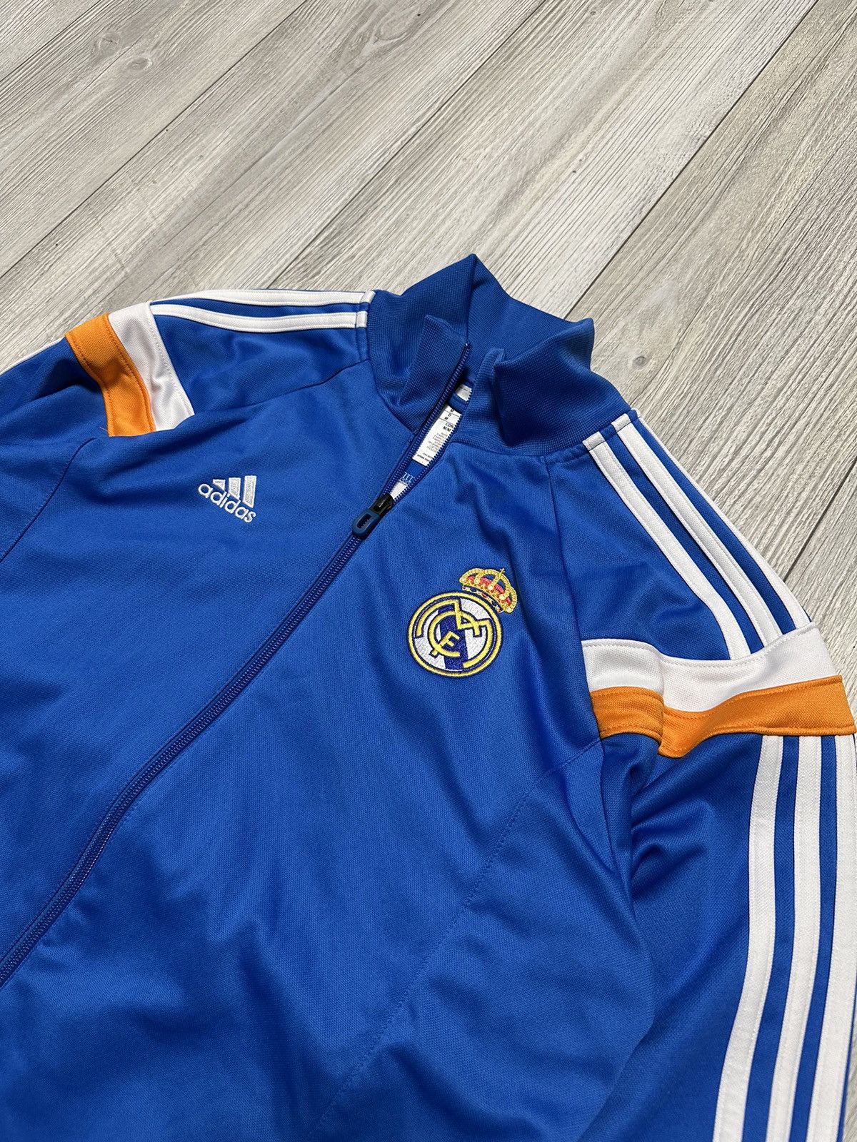 Adidas ADIDAS 2013 REAL MADRID ANTHEM TRACK JACKET Blue Size US M / EU 48-50 / 2 - 2 Thumbnail